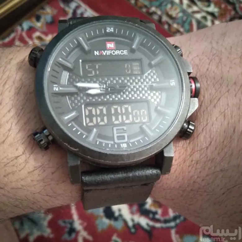 ساعت مچی نیوی فورس
