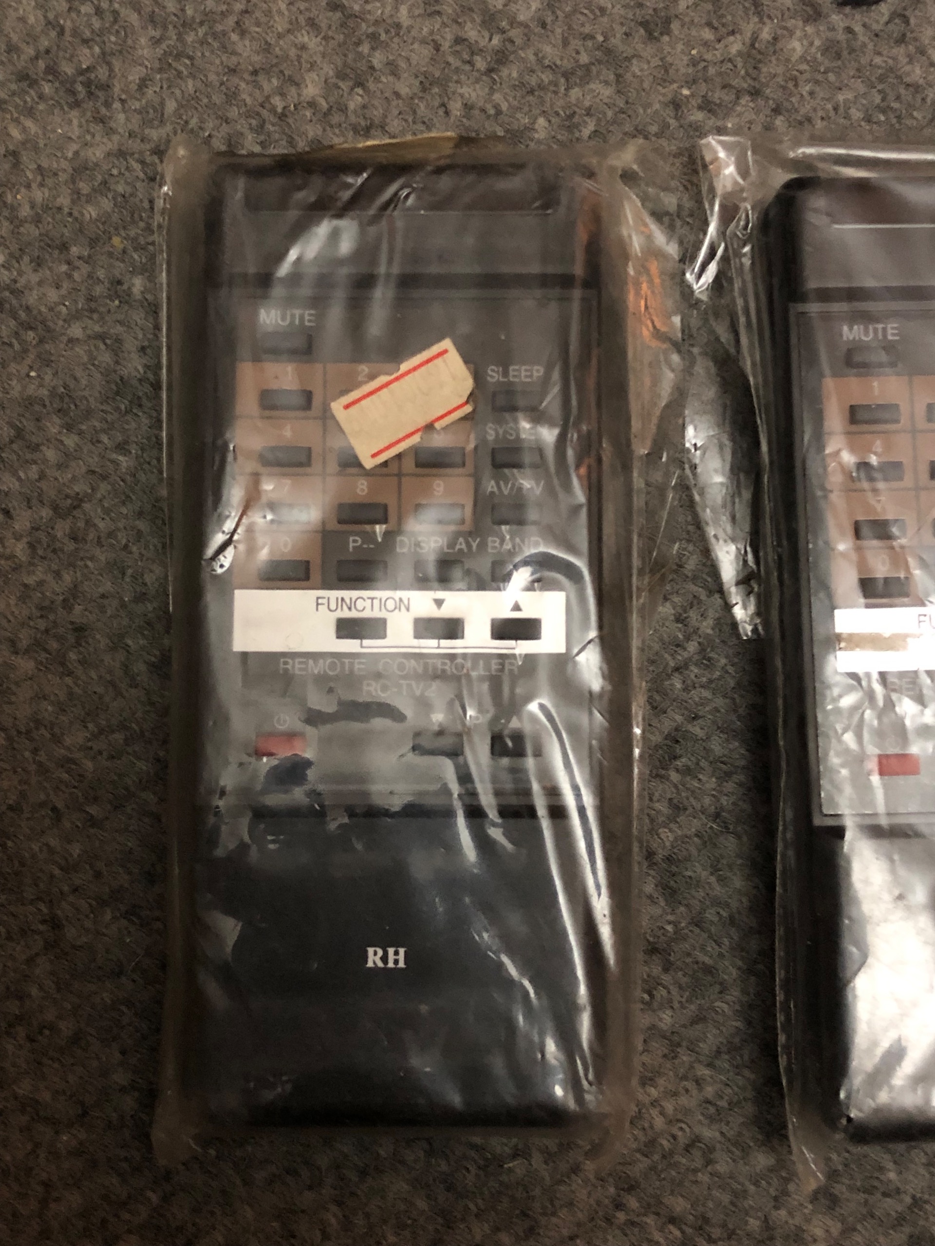 ریموت کنترل آیوا aiwa قدیمی کمیاب