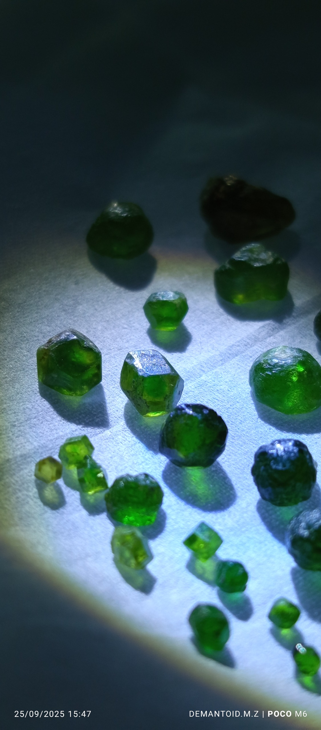 فروش راف گارنت دمانتوئید منحصربفرد