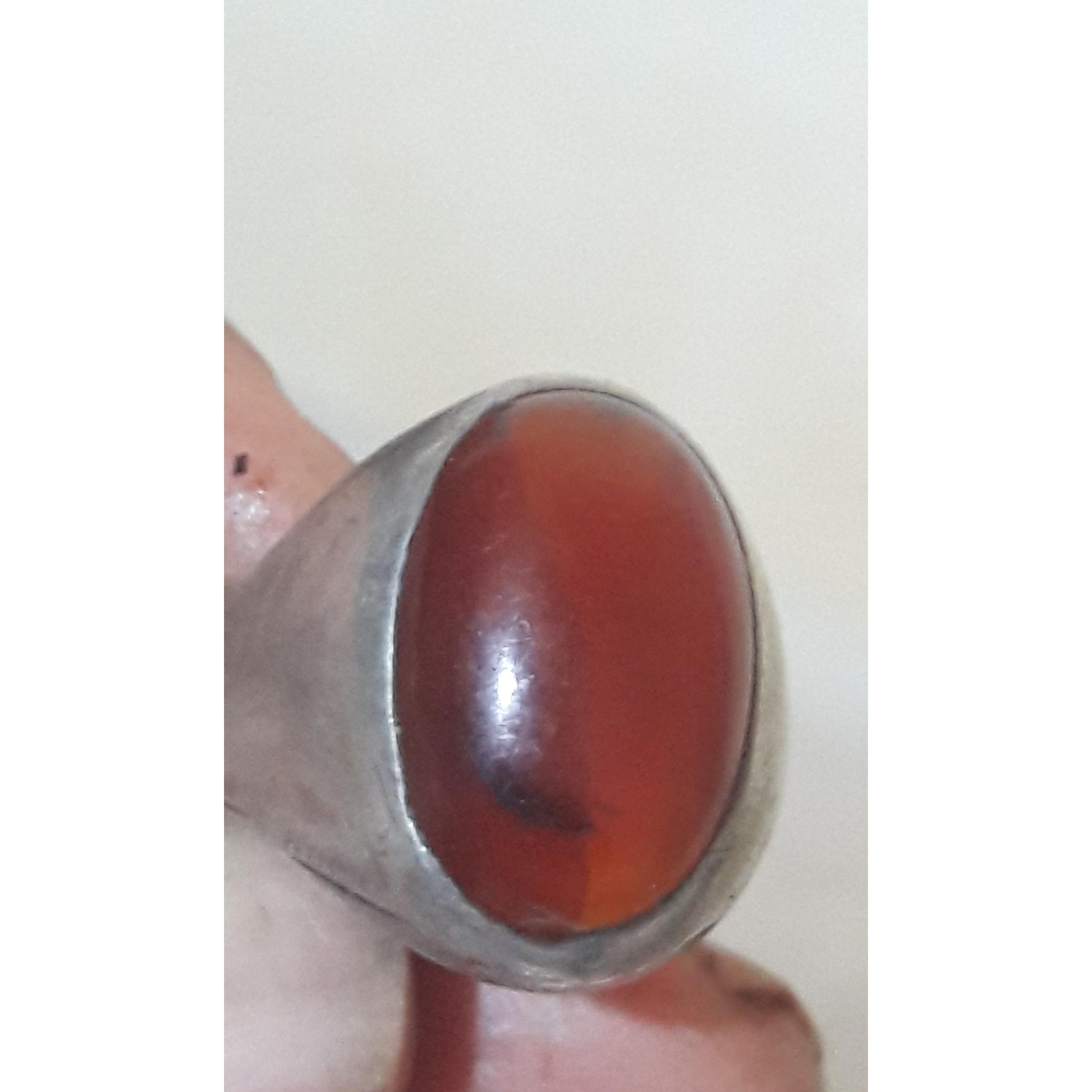 انگشتر عقیق 40 ساله نقره