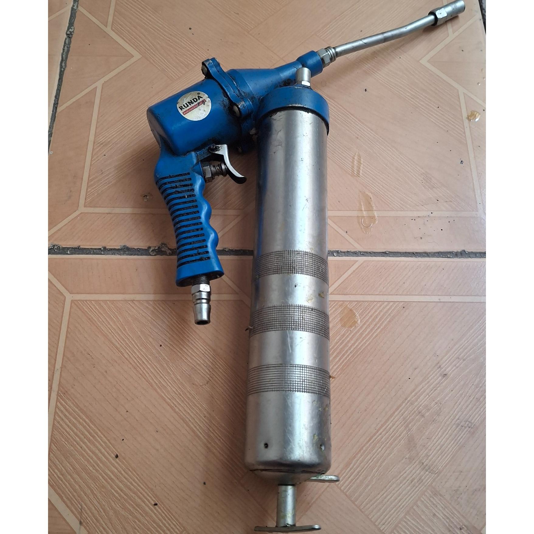 گریس پمپ بادی