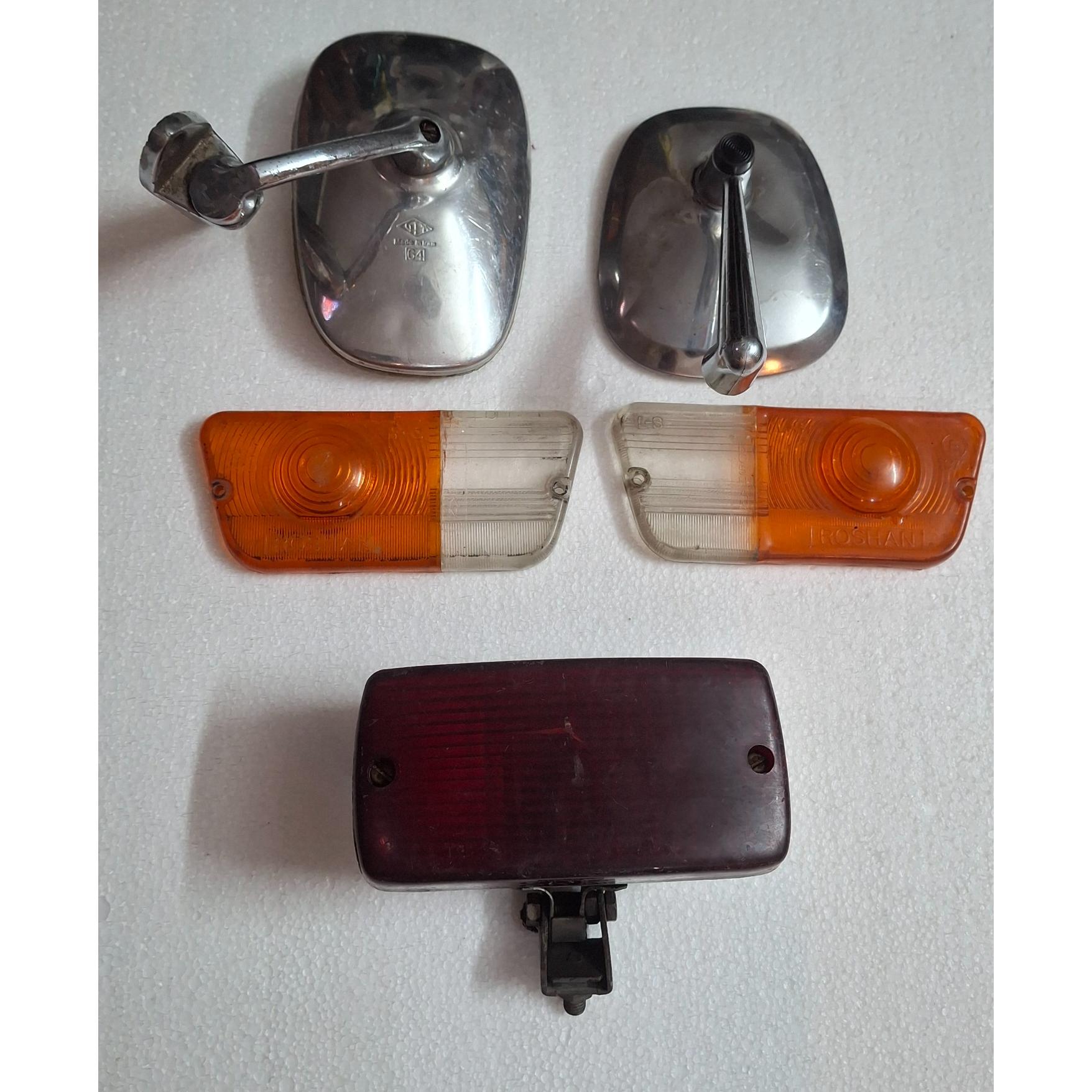 اینه وراهنما وچراغ ماشین قدیمی