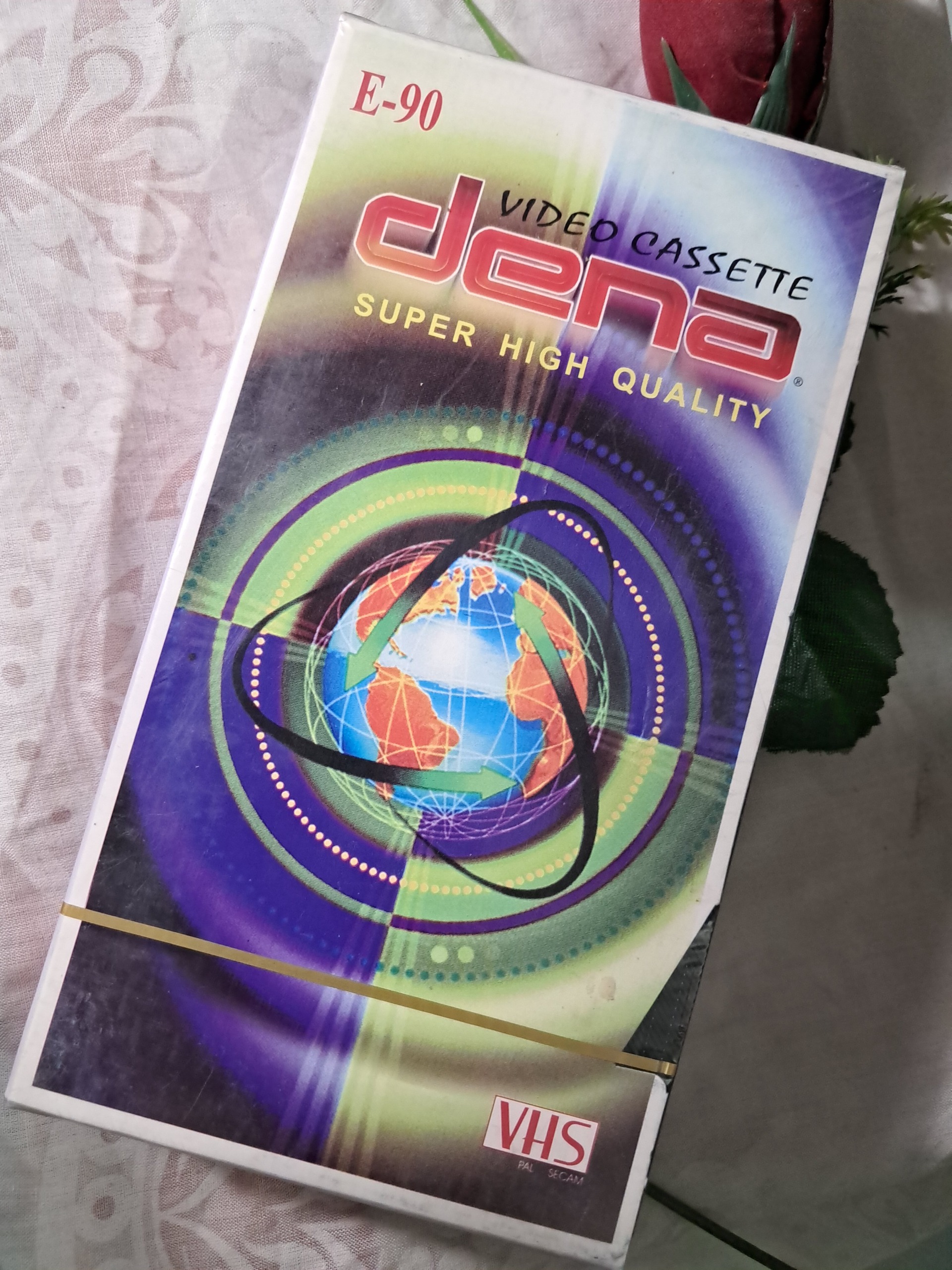 فیلم خام VHS دنا E90 پلمپ