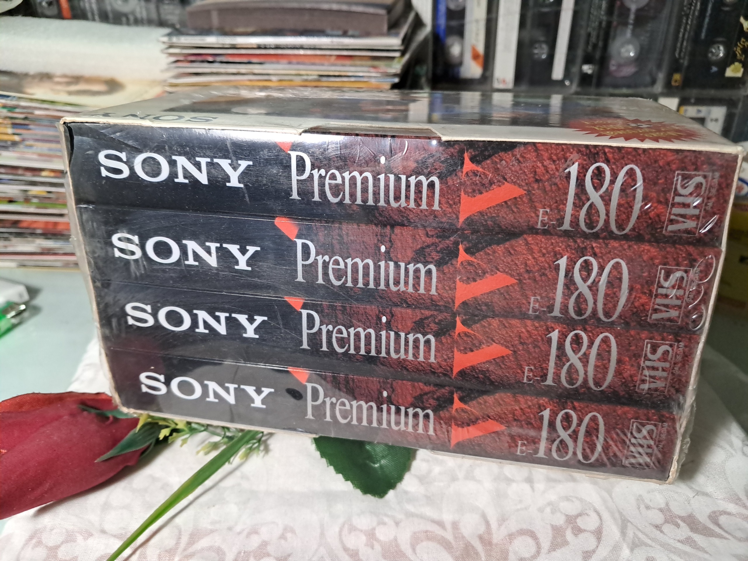 پک 4 تایی فیلمVHS خام سونی V180 آمریکایی پلمپ