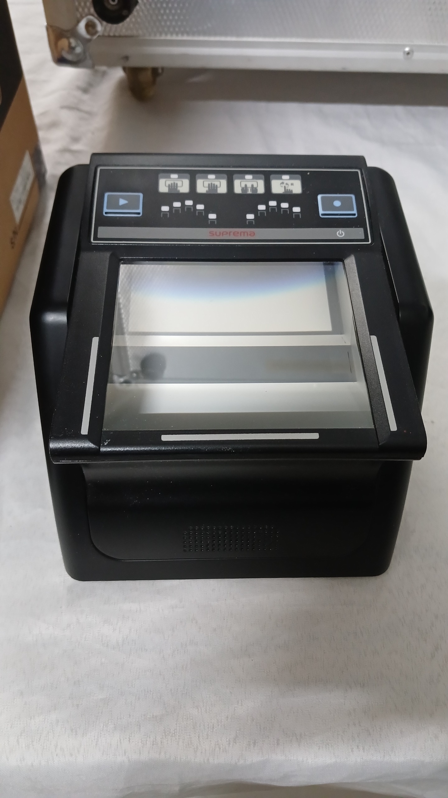 اسکنر اثر انگشت G10 سوپریما