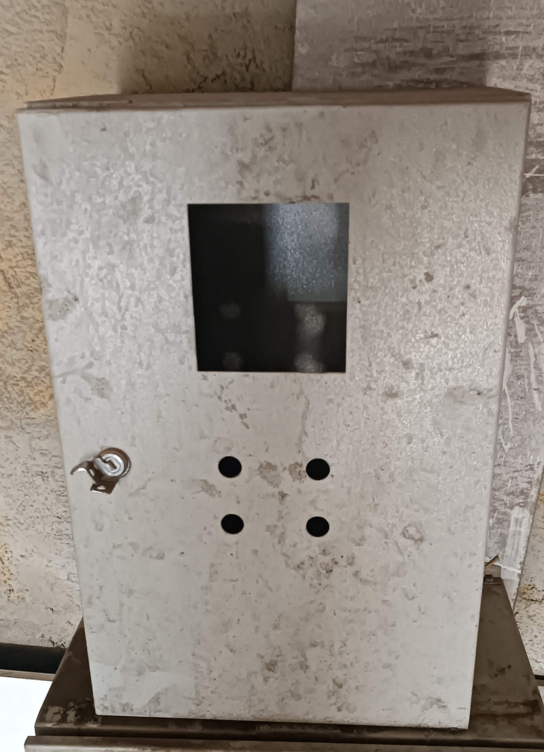 تابلو برق صنعتی