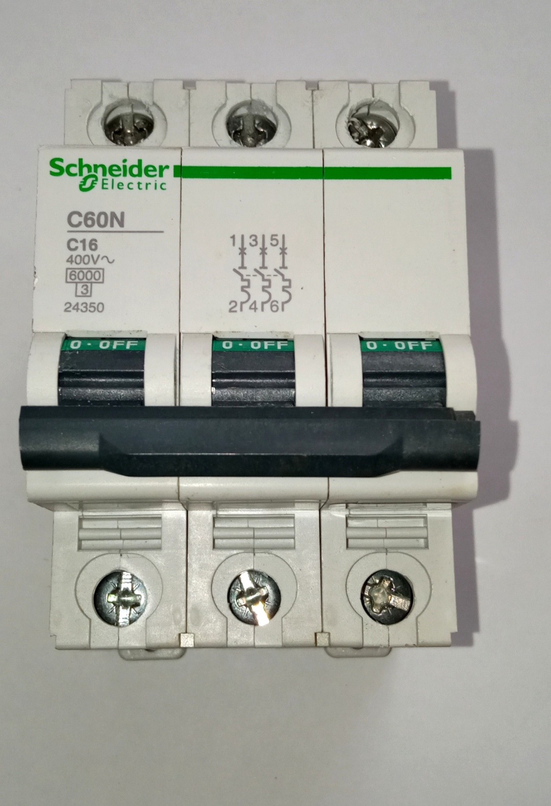 مینیاتوری سه فاز اشنایدر