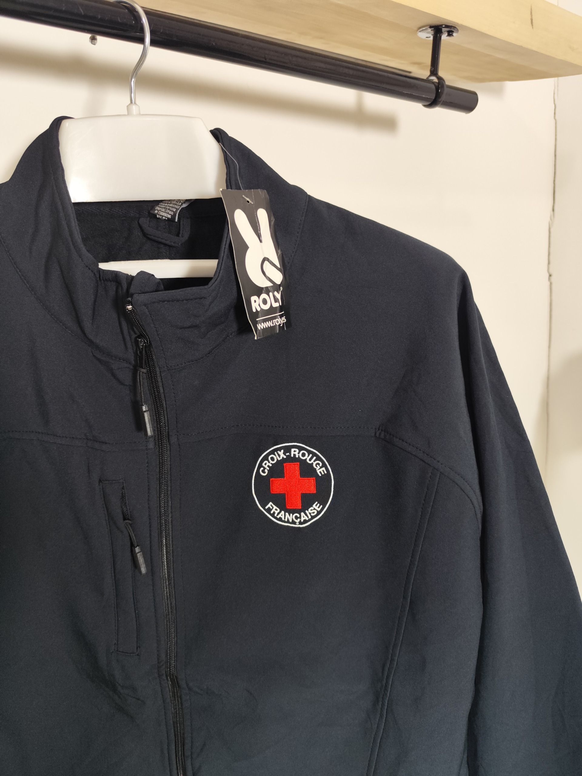 کاپشن وینداستاپر کد 9