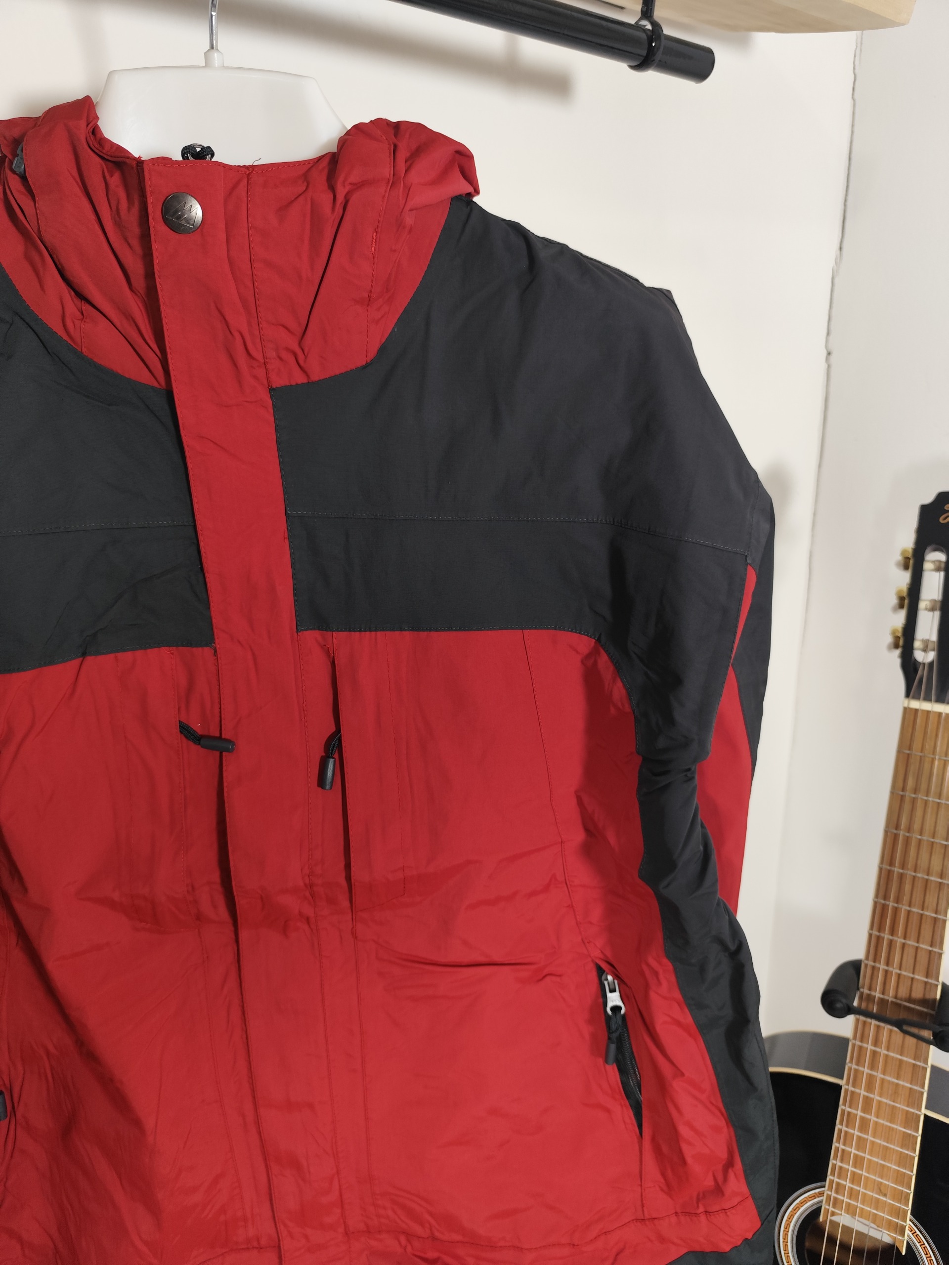 کاپشن بادگیر کد 93