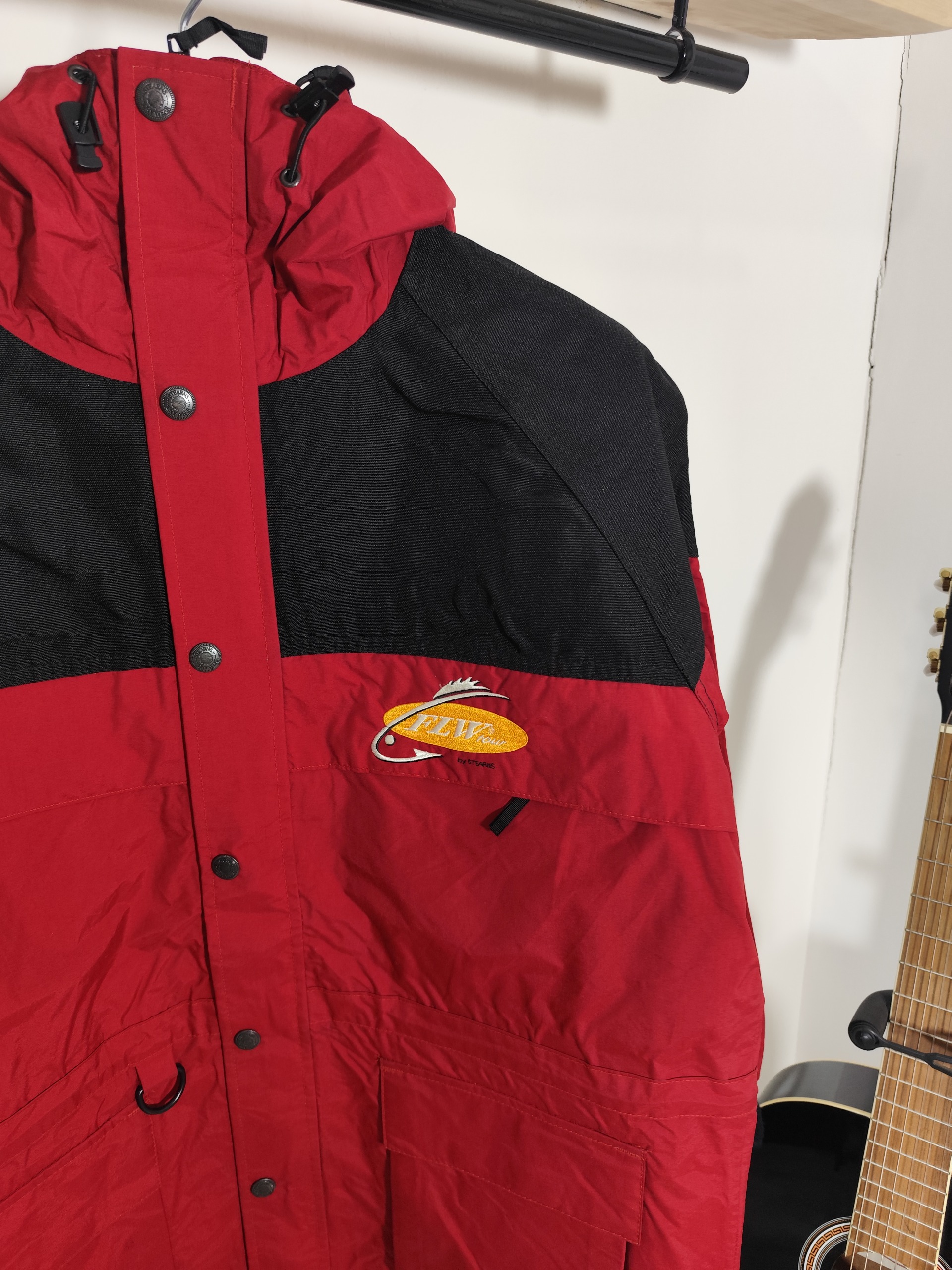 کاپشن بادگیر کد 104