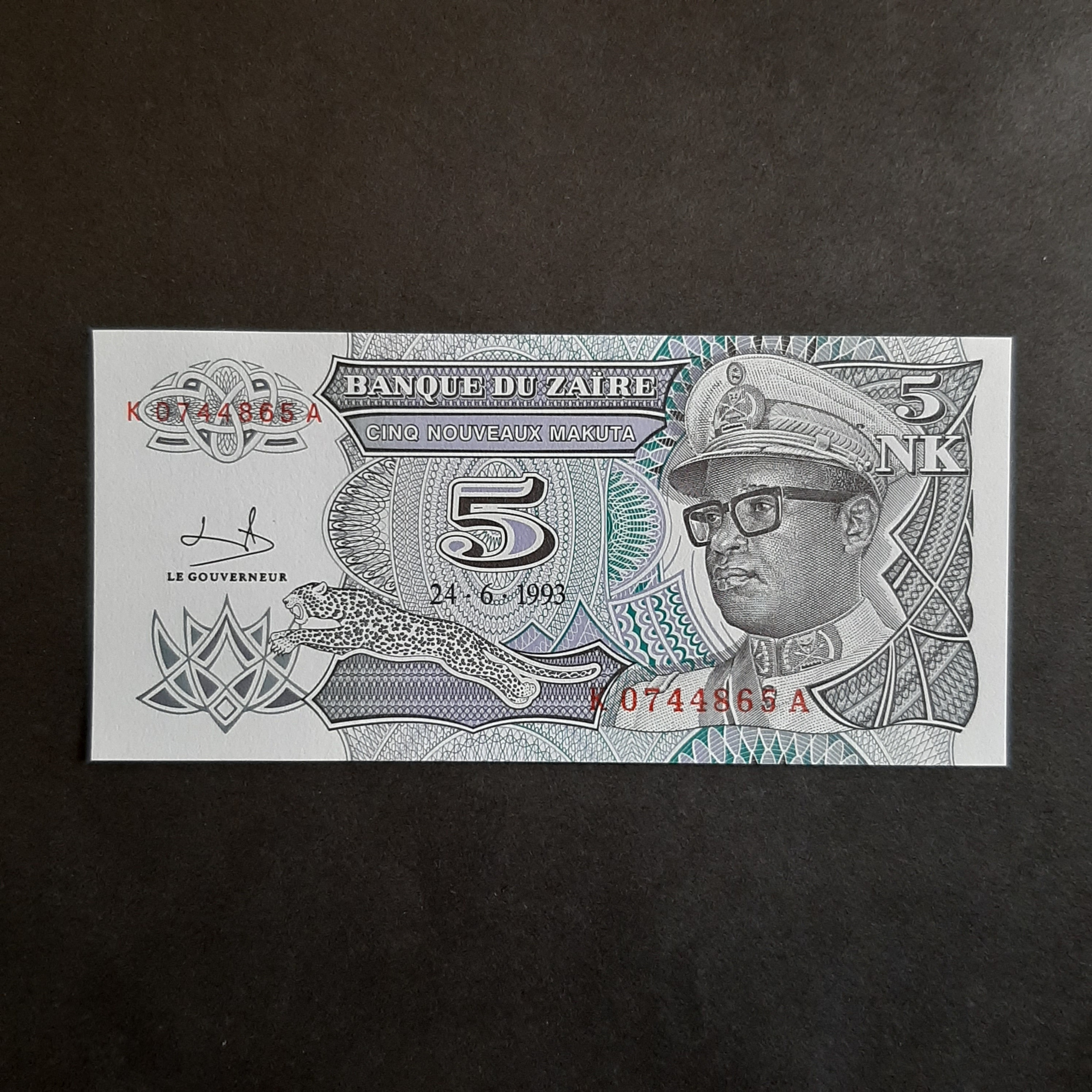 5 ماکوتا زئیر
