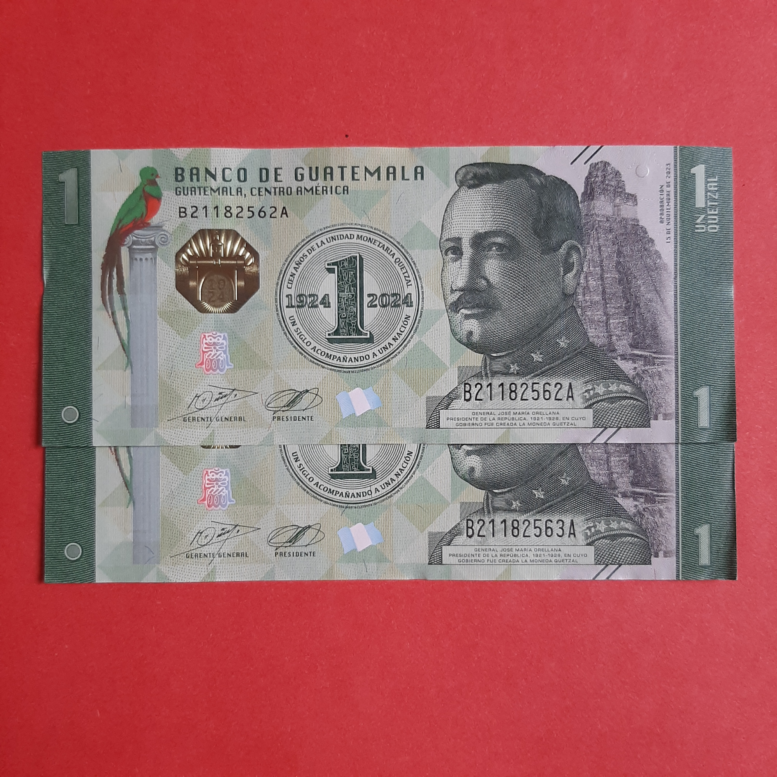 جفت 1 کوتزال گواتمالا