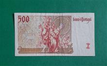 500