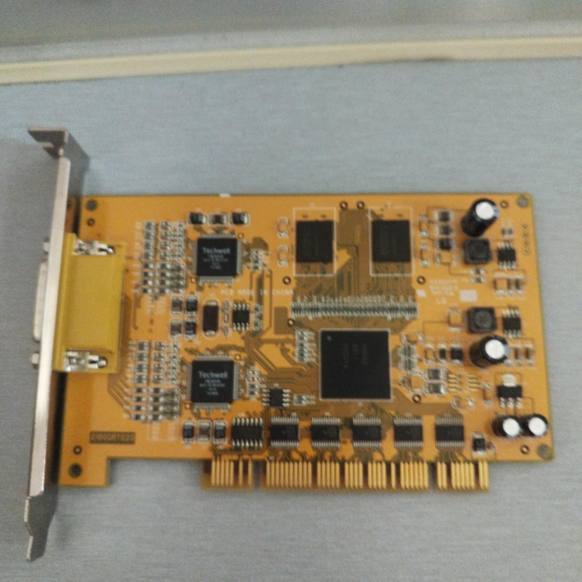 DVR CARD8 Chanel آنالوگ با فشرده سازی سخت افزاری
