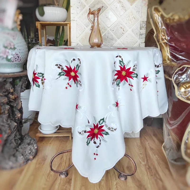 رومیزی اروپایی ساتن گلدوزی با چرخ