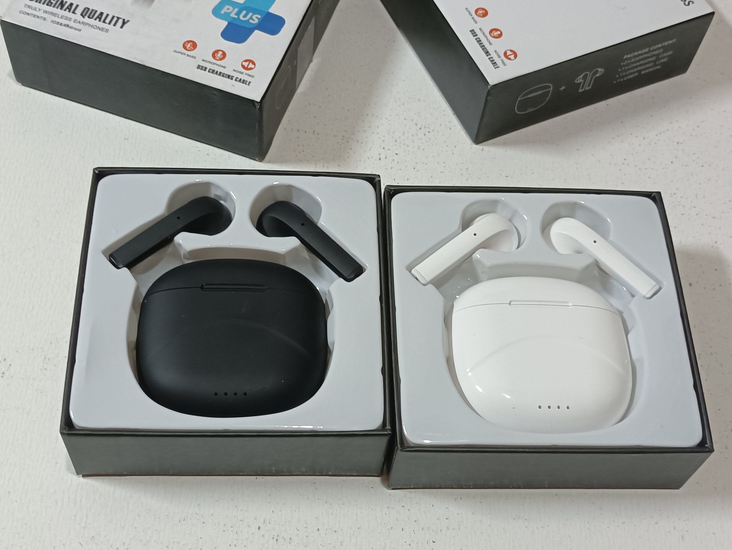 تعدادی ایرپاد تست نشده