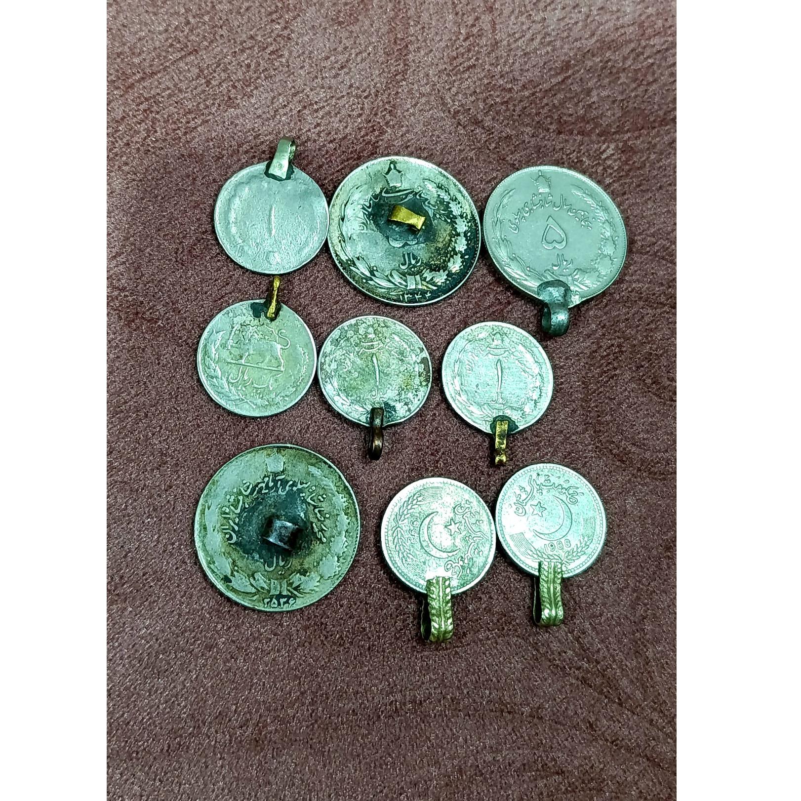9 سکه گیره دار