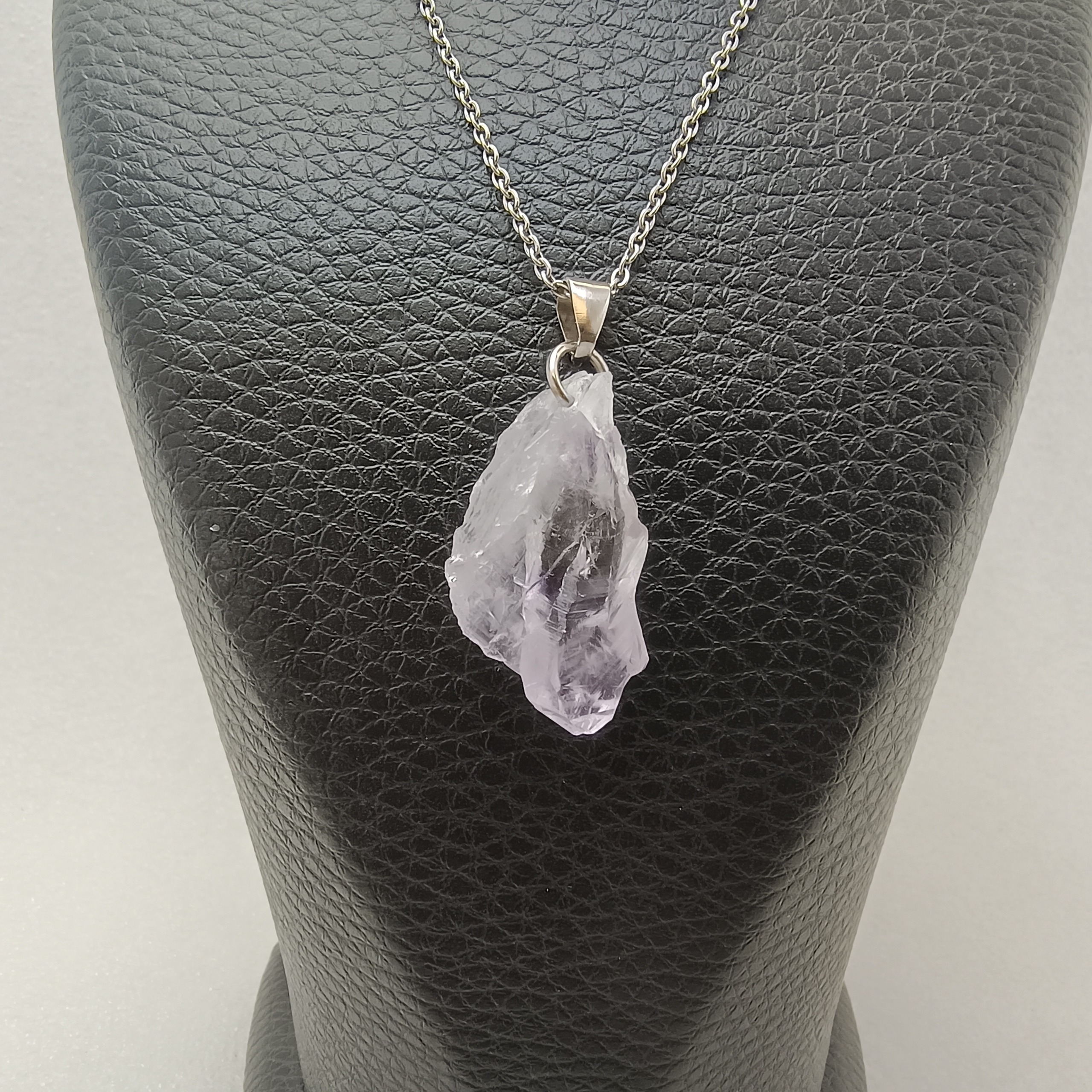 گردنبند آمیتیست اصل معدنی استقلال44