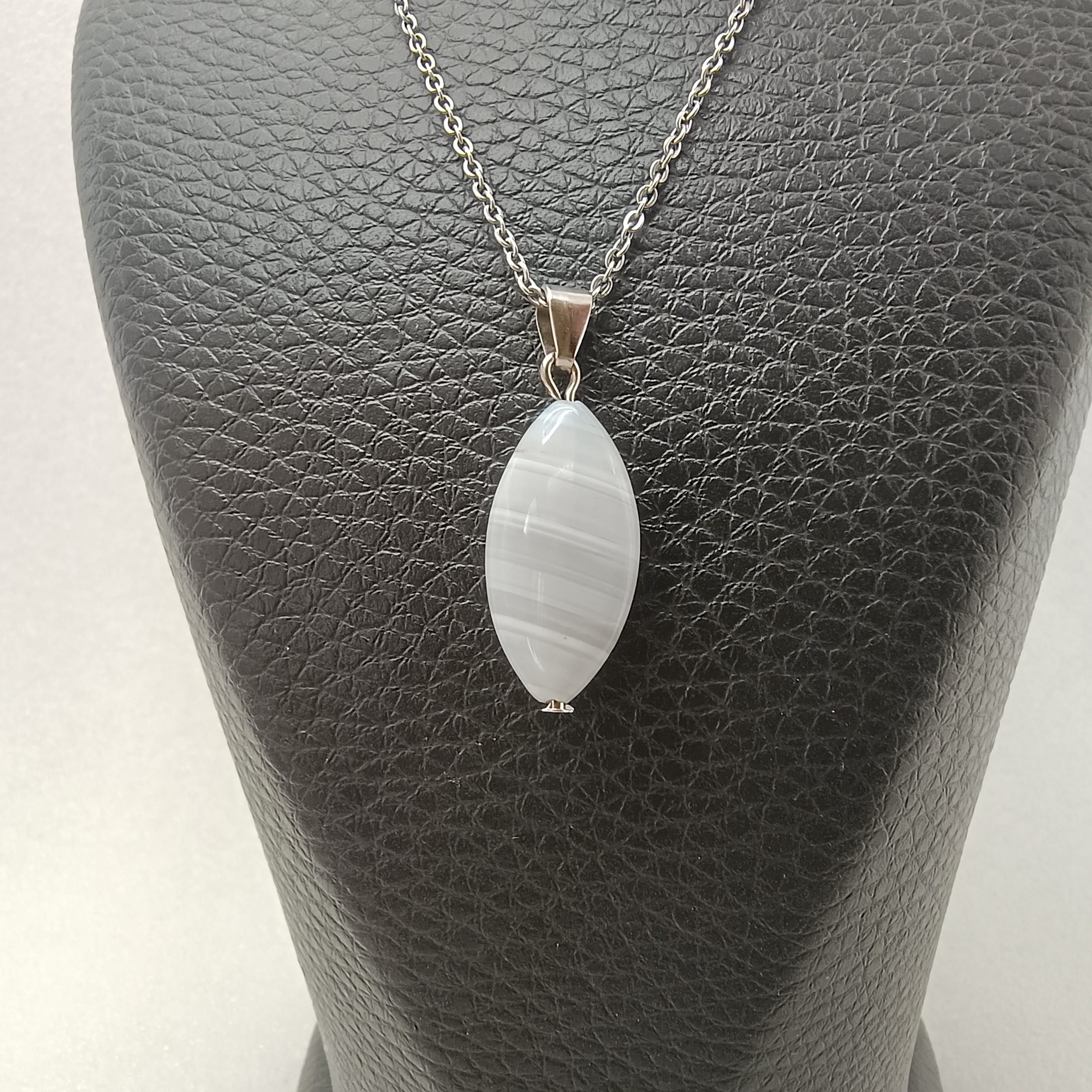 گردنبند عقیق سلیمانی استقلال53