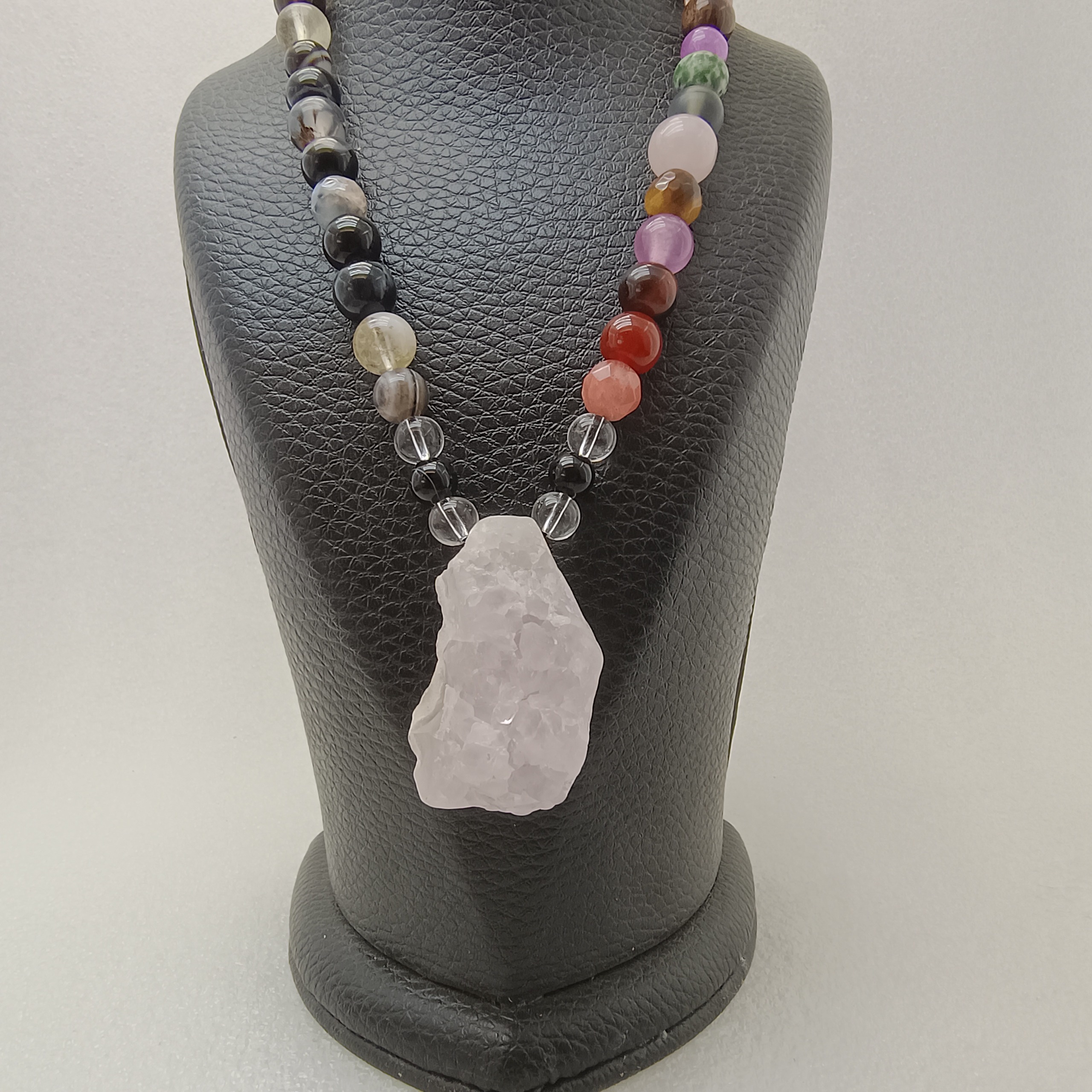 گردنبند آمیتیست با بند مهره سنگی جدید43