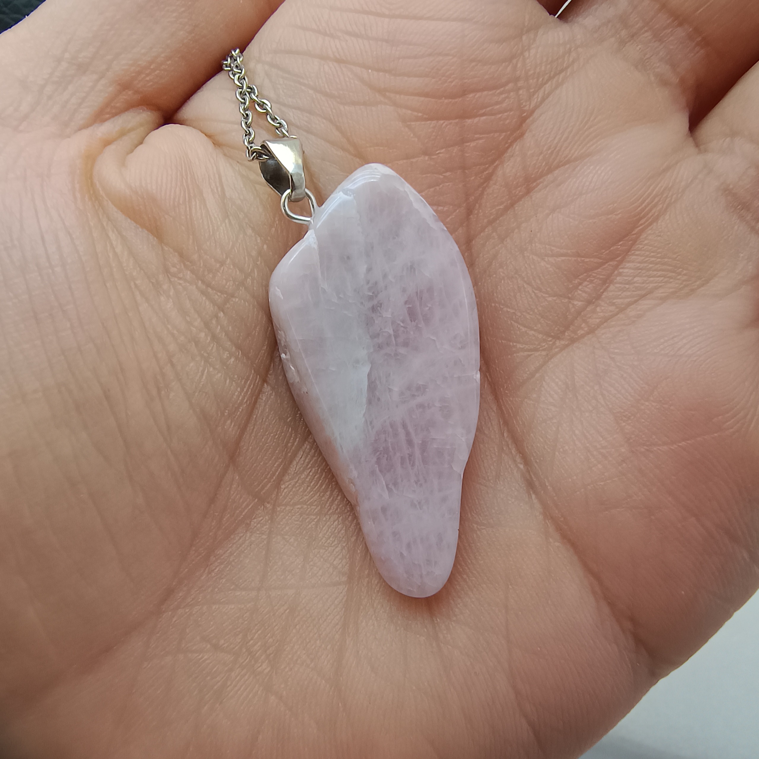 گردنبند رزکوارتز طبیعی اصل ر406