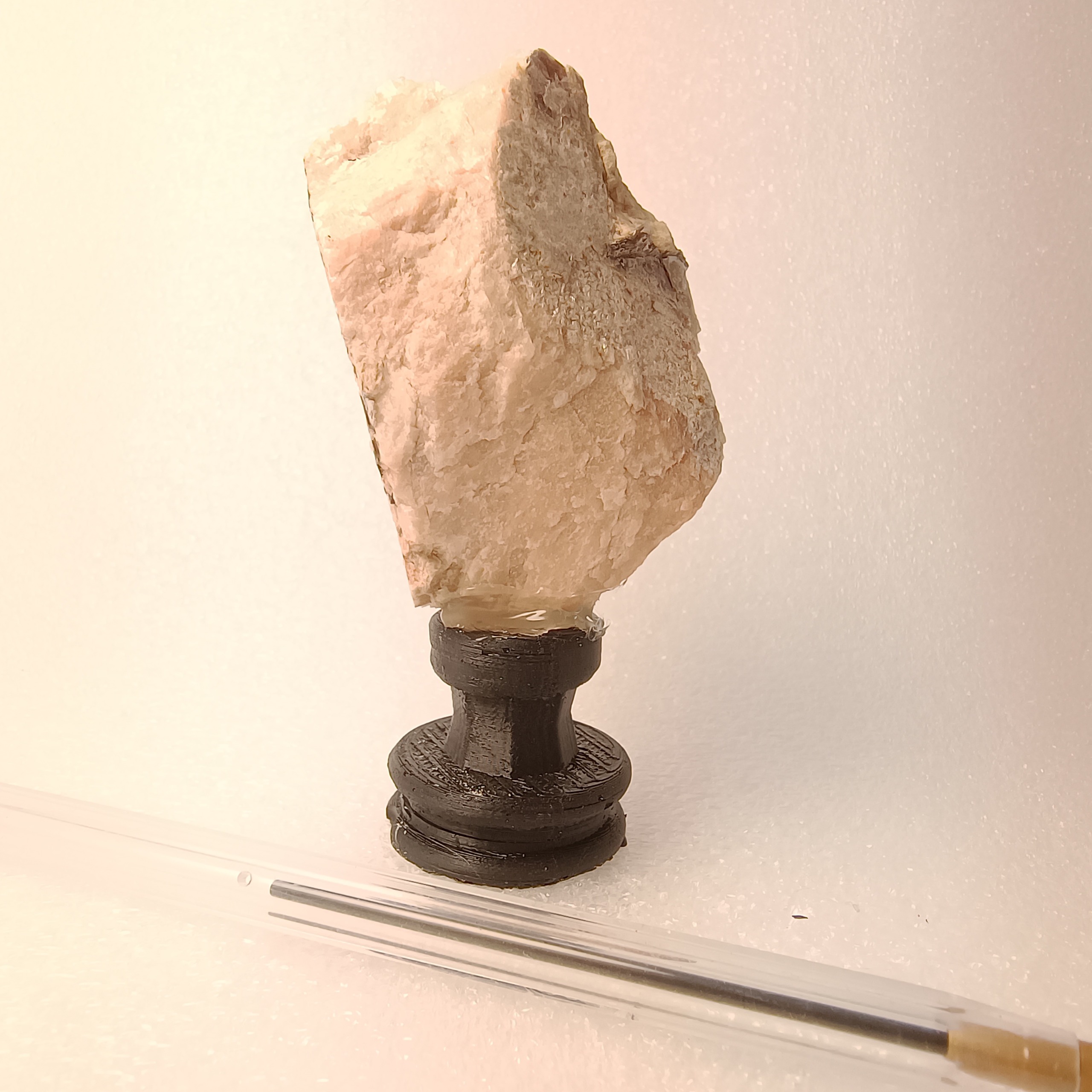 سنگ راف ارتوکلاز موسکویت عسل200