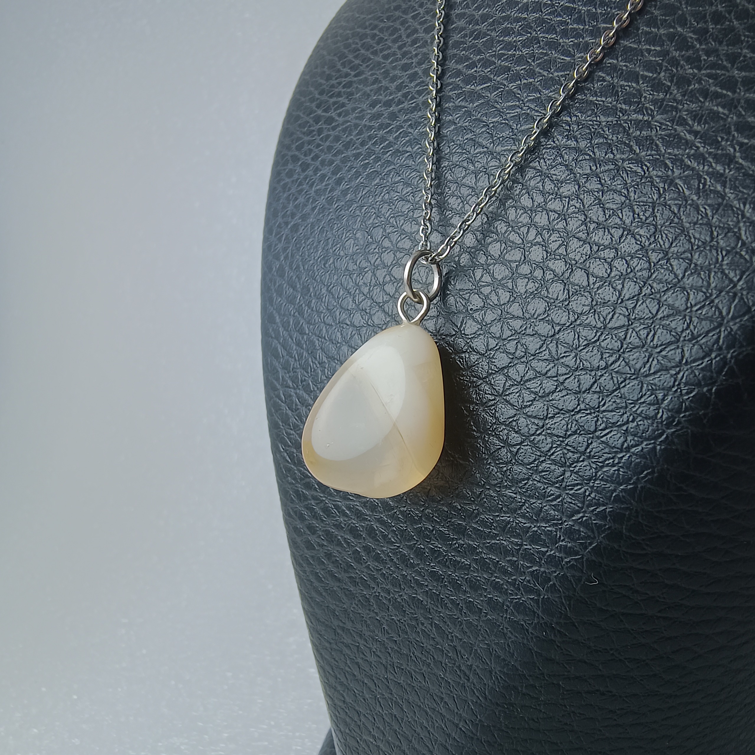 گردنبند مردانه عقیق ر450