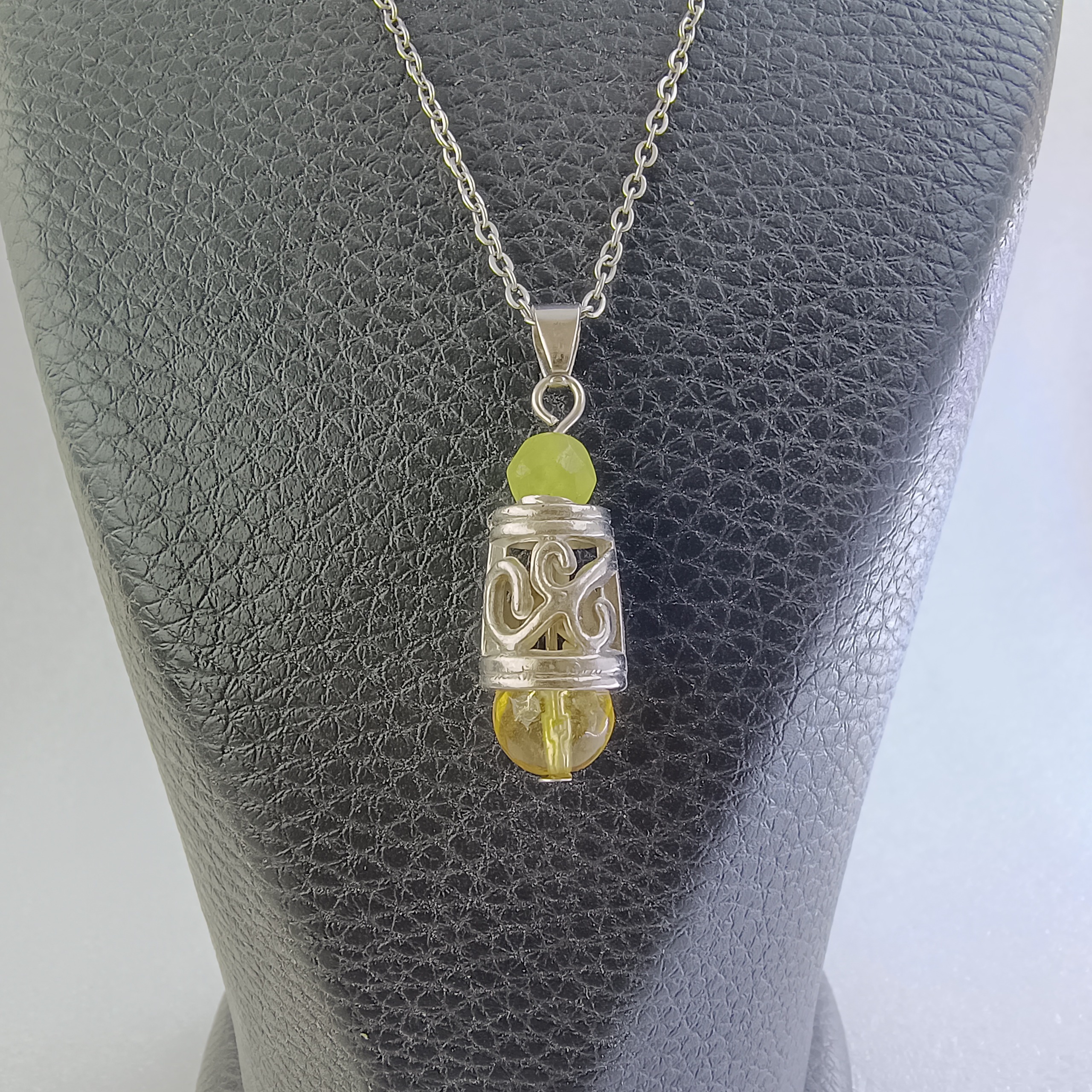 گردنبند سیترین جید 1و600