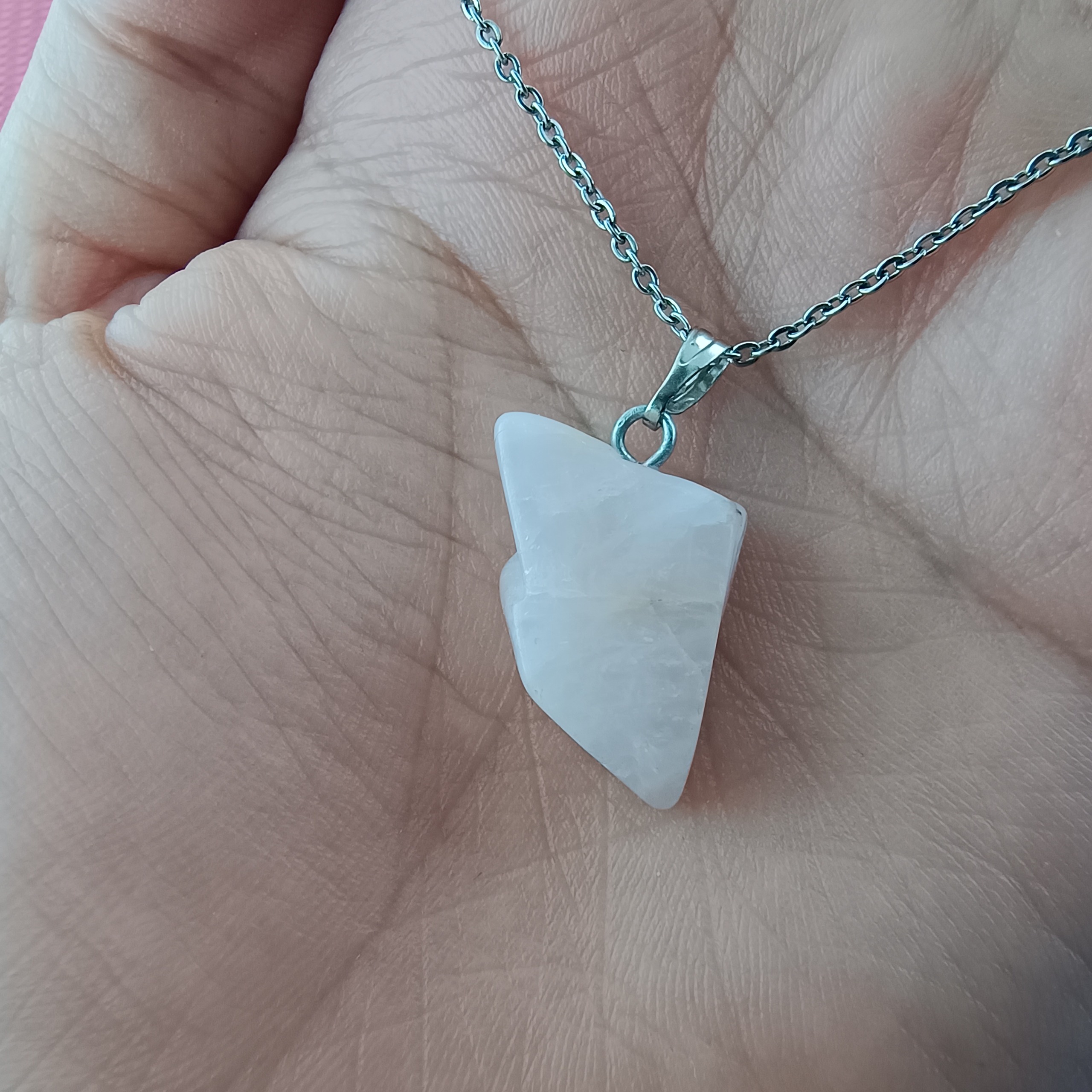 گردنبند رزکوارتز معدنی اصل ه2440