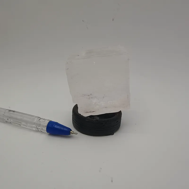 هالیت یا سنگ نمک کریستالی پرسپولیس36