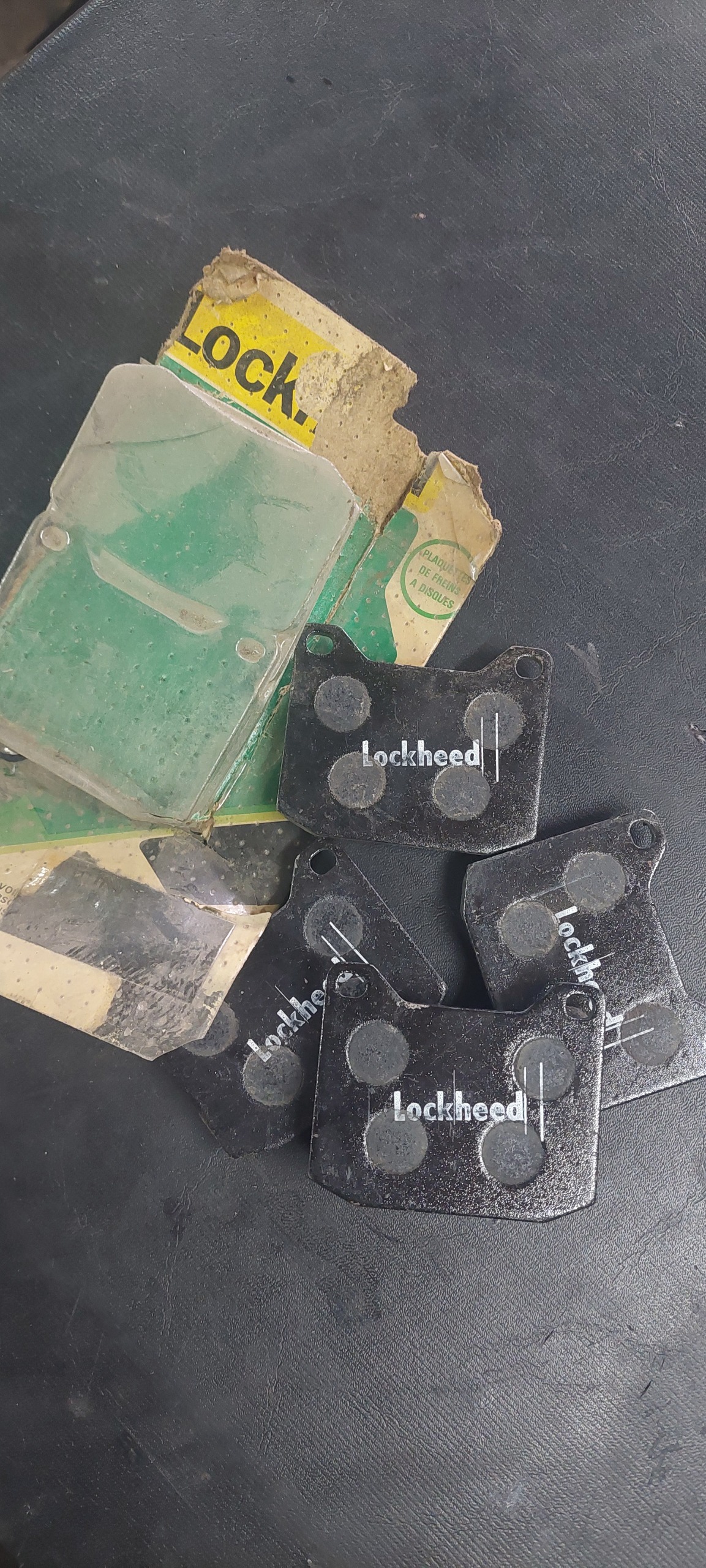 لنت ترمز هیلمن lockeed