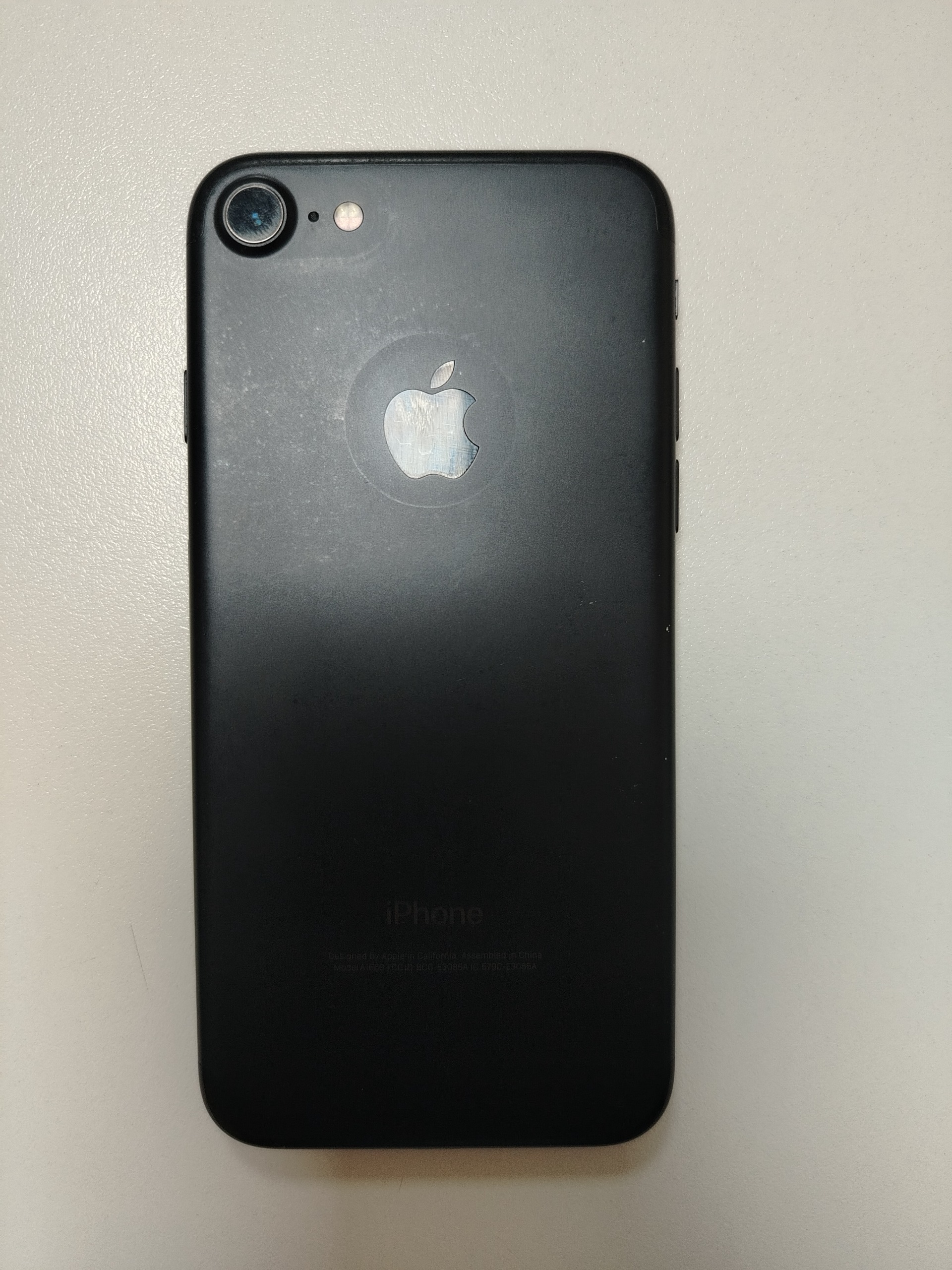 گوشی آیفون 7 iphone