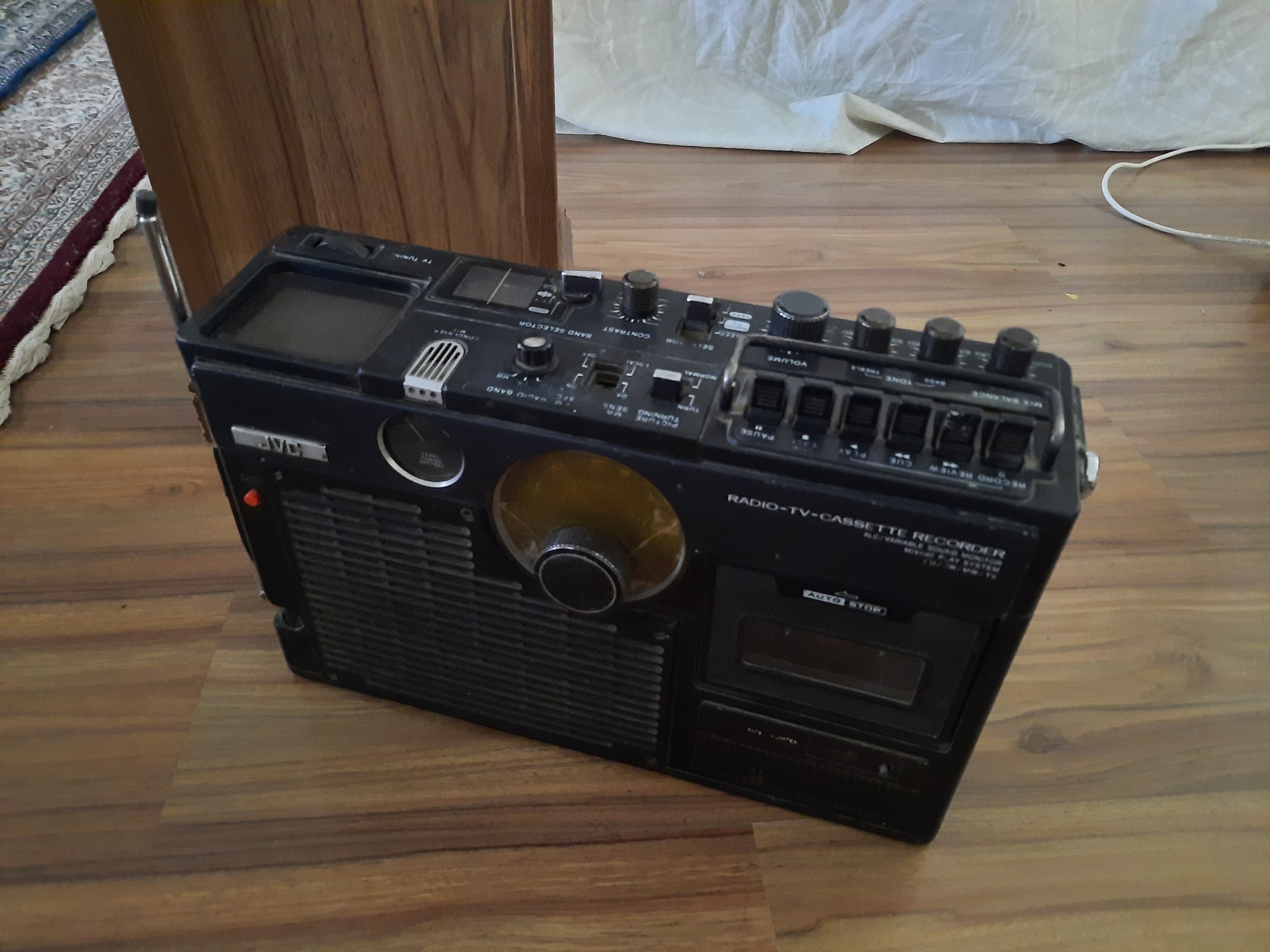 رادیو ضبط تلویزیون JVC سالم