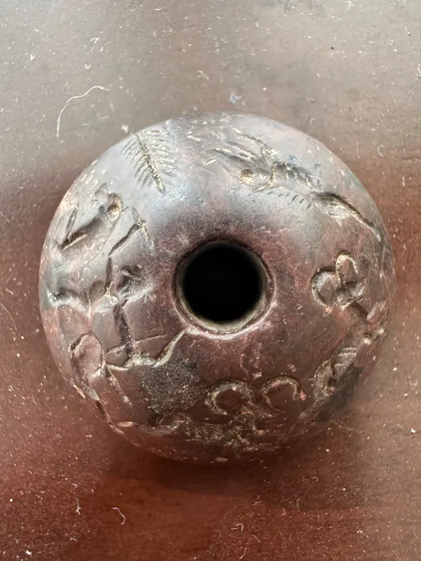 مهر بسیار کهنه شکارگاه