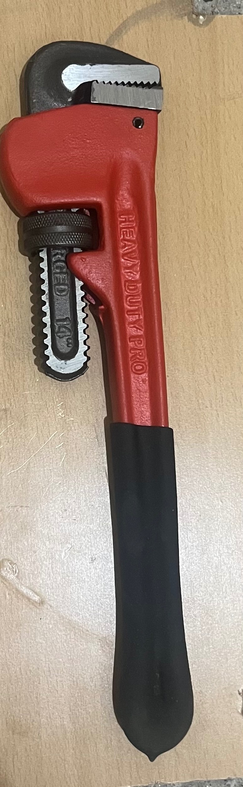 آچار شلاقی 14 اینچ Heavy duty دسته روکش دار