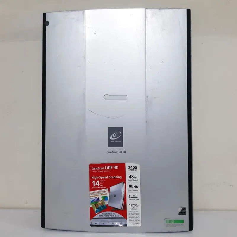 اسکنر Canon lide 90
