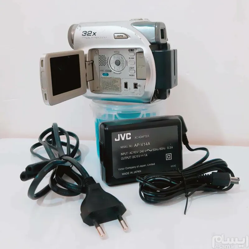 دوربین فیلمبرداری JVC