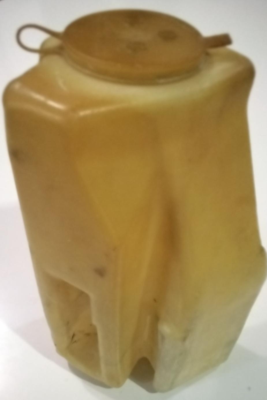 منبع آب شیشه شور مرسدس 200c
