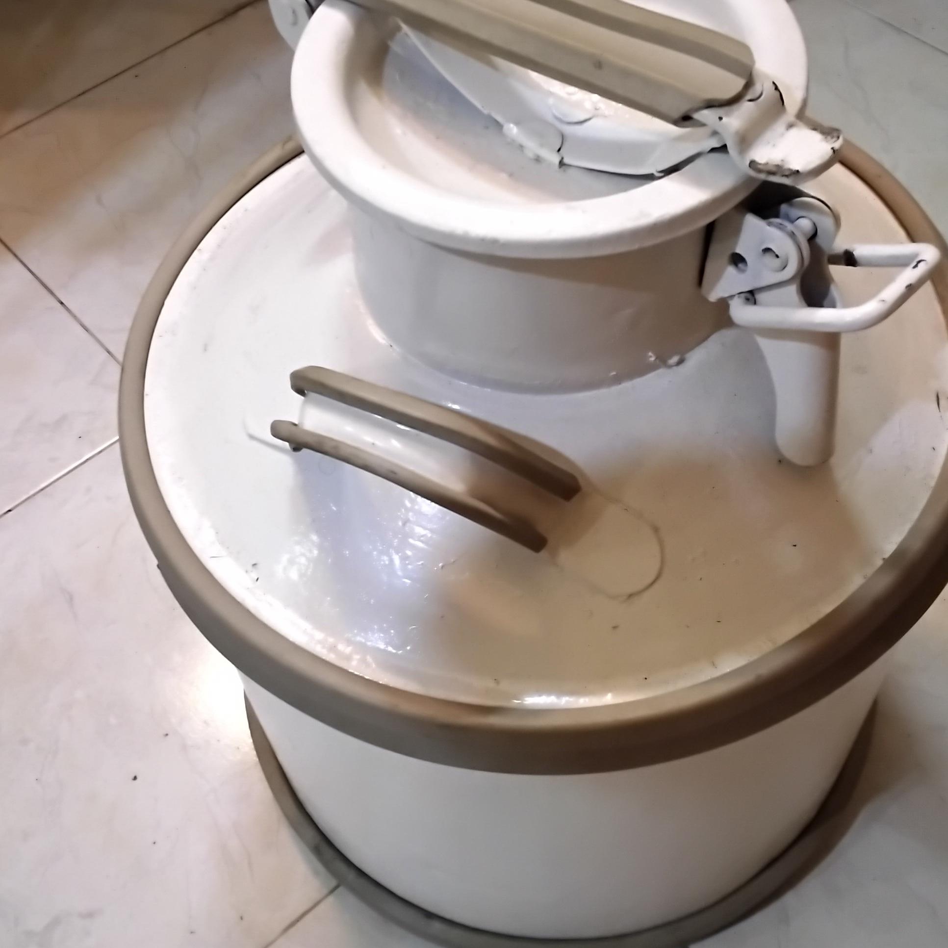 گالن شیر 40 لیتری قدیمی روسی مارک دار1927