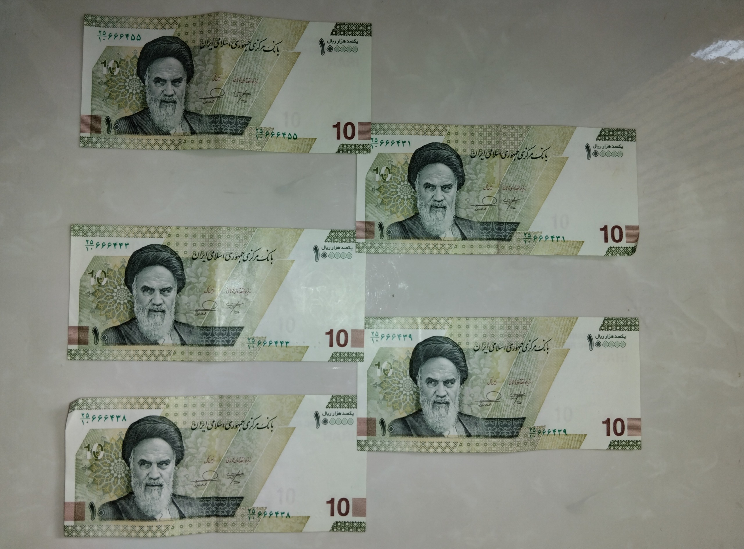 پنج عدد ده هزار تومنی ش زیبا