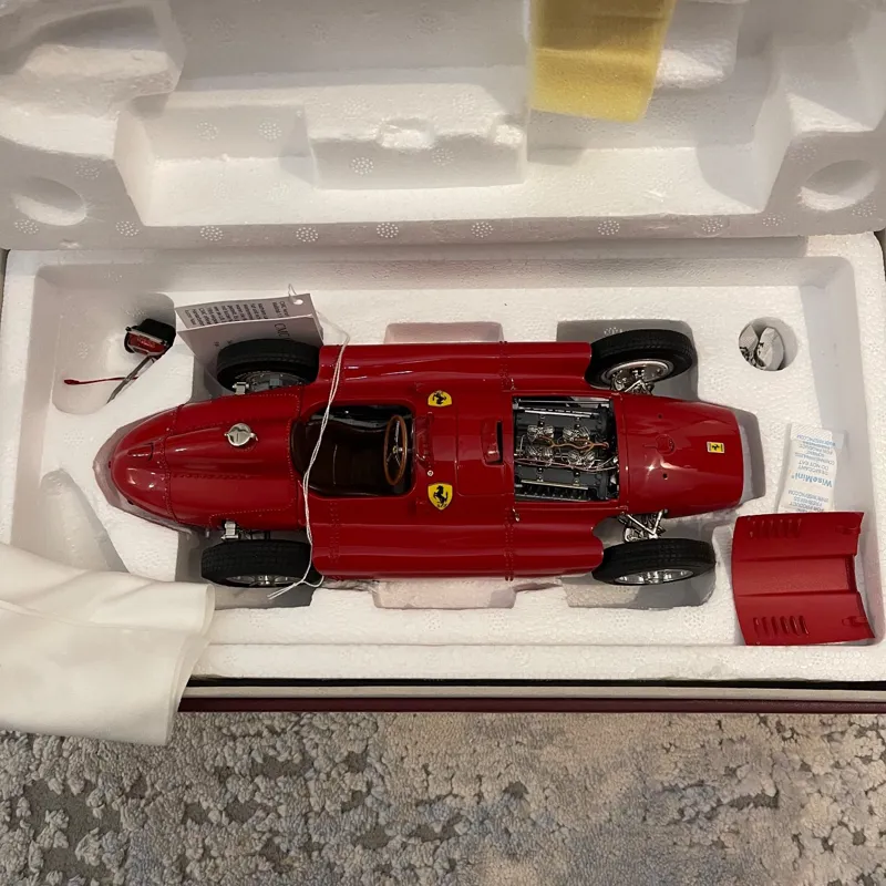 CMC Ferrari D50 1956 1/18 made in Germany