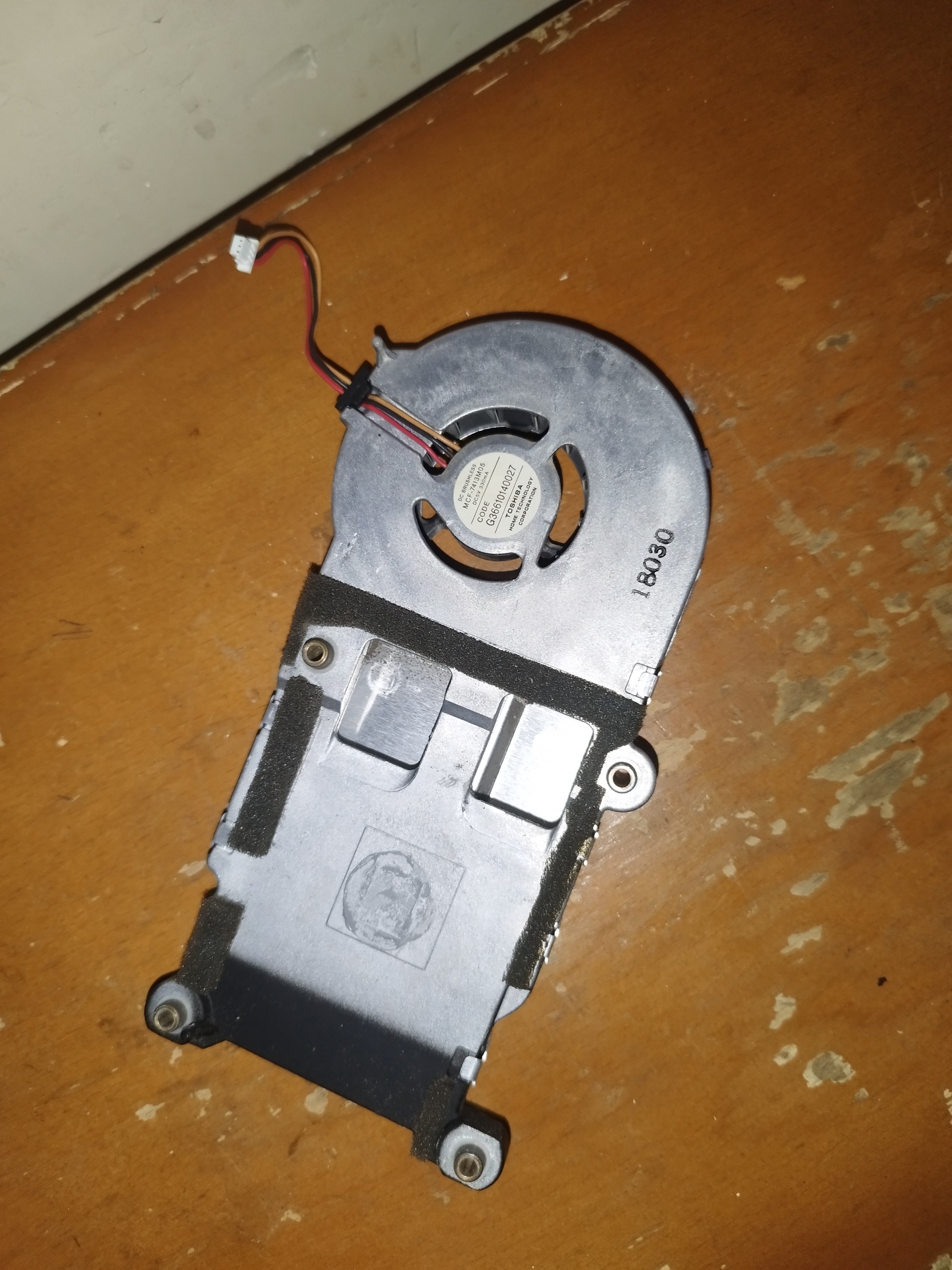 هیدسینگ وفن لپ تاپ