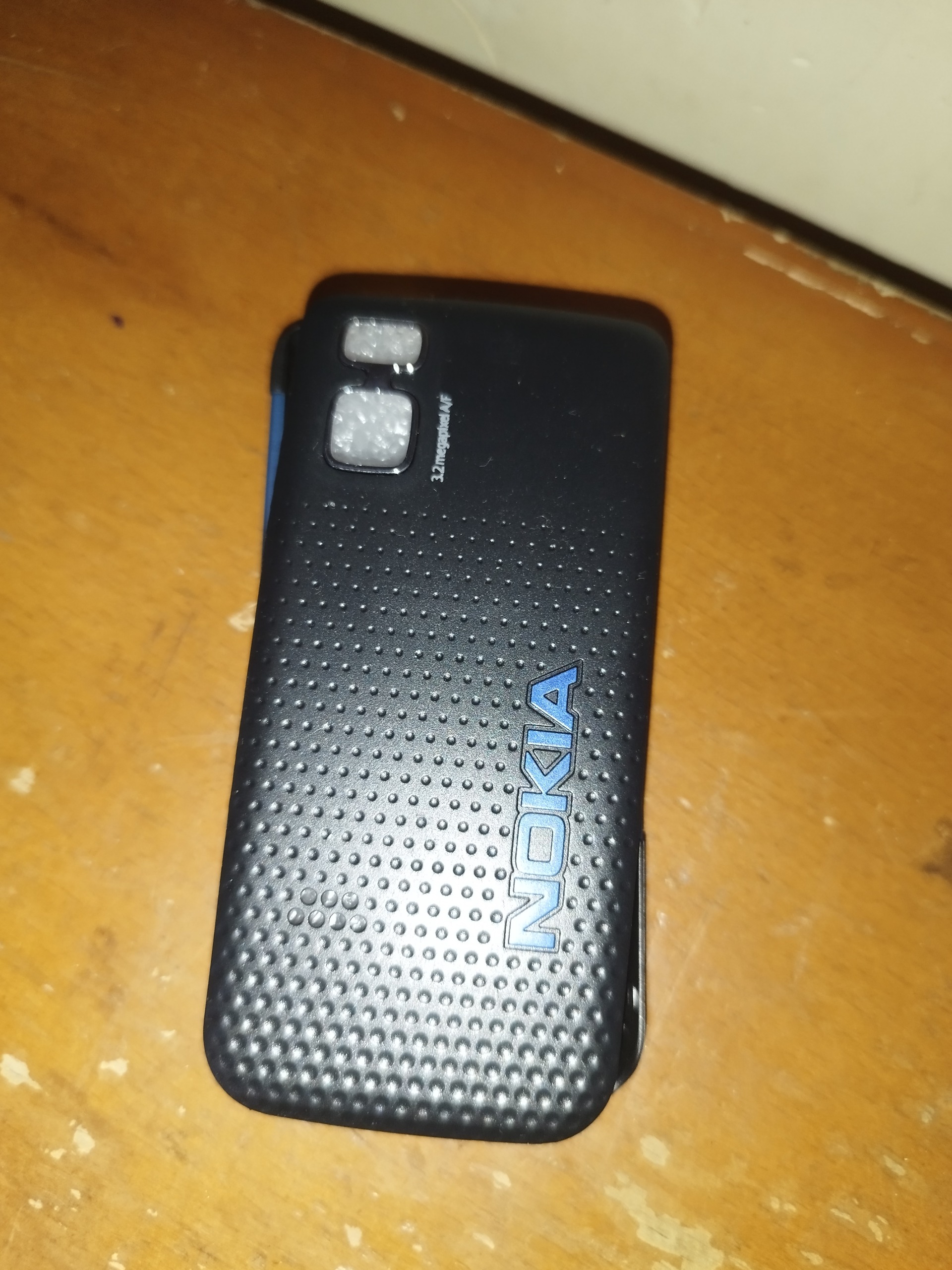 قاب و کیبورد نوکیا N5610