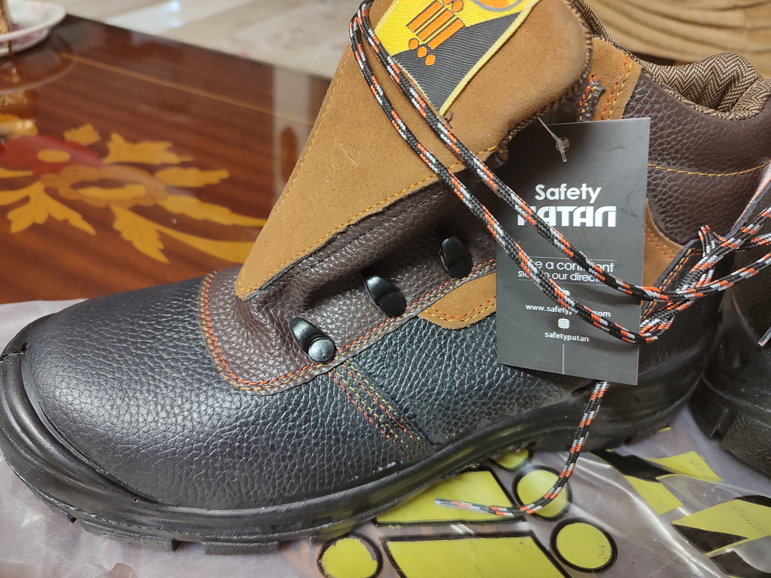 کفش پاتن پدیده تبریز سایز43