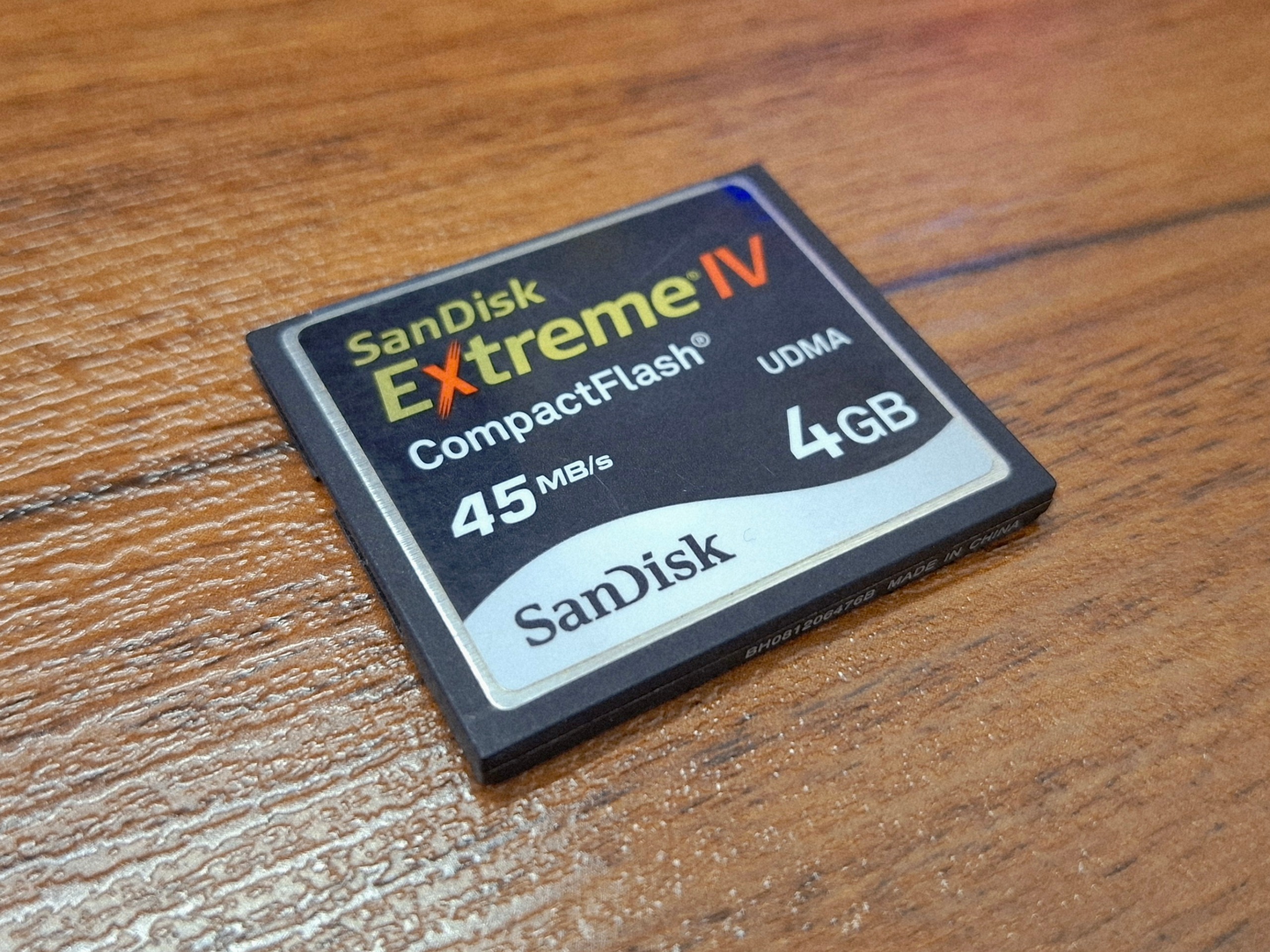 کارت حافظه SanDisk 4G CF