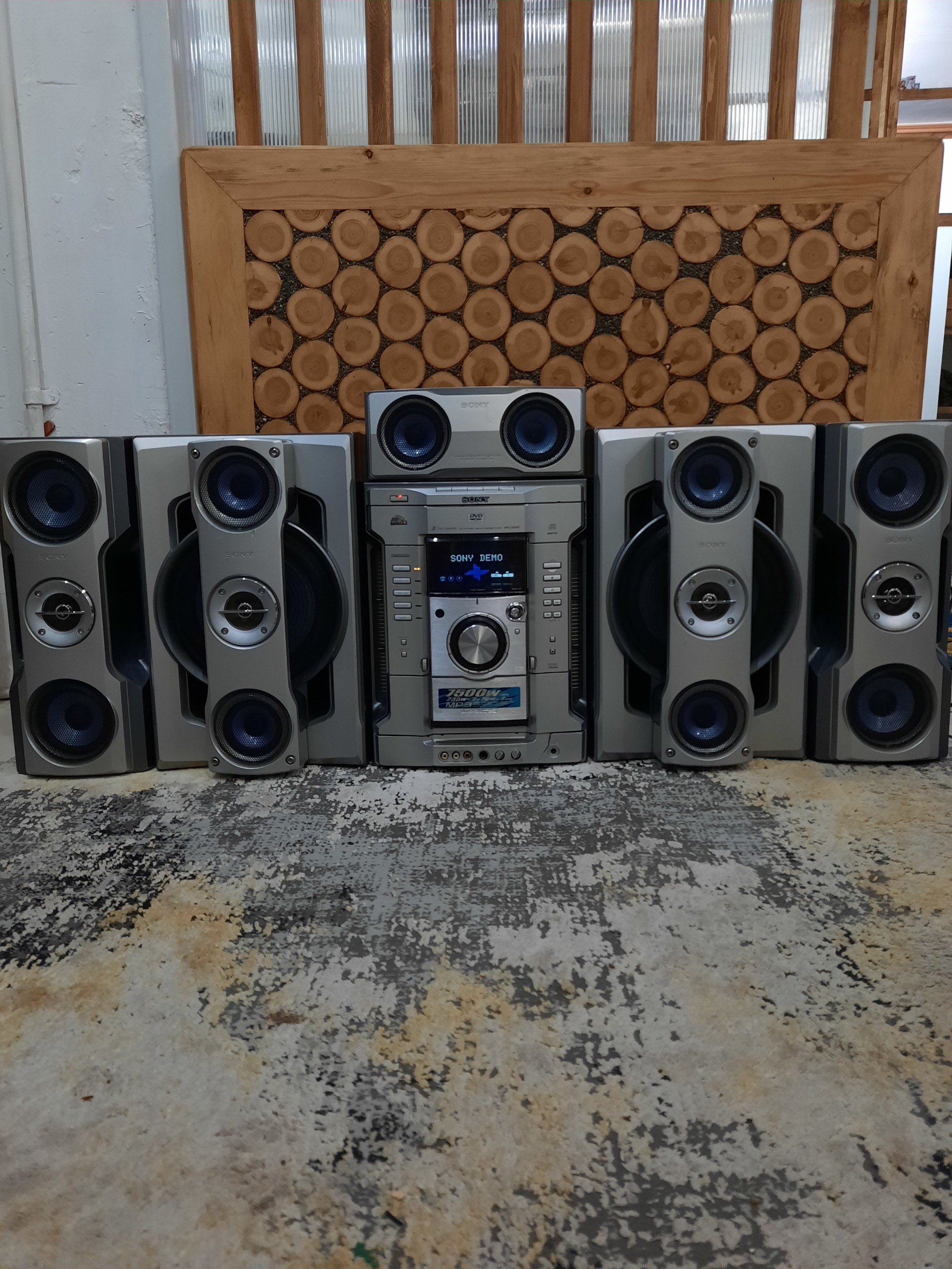 ضبط سونی gn88