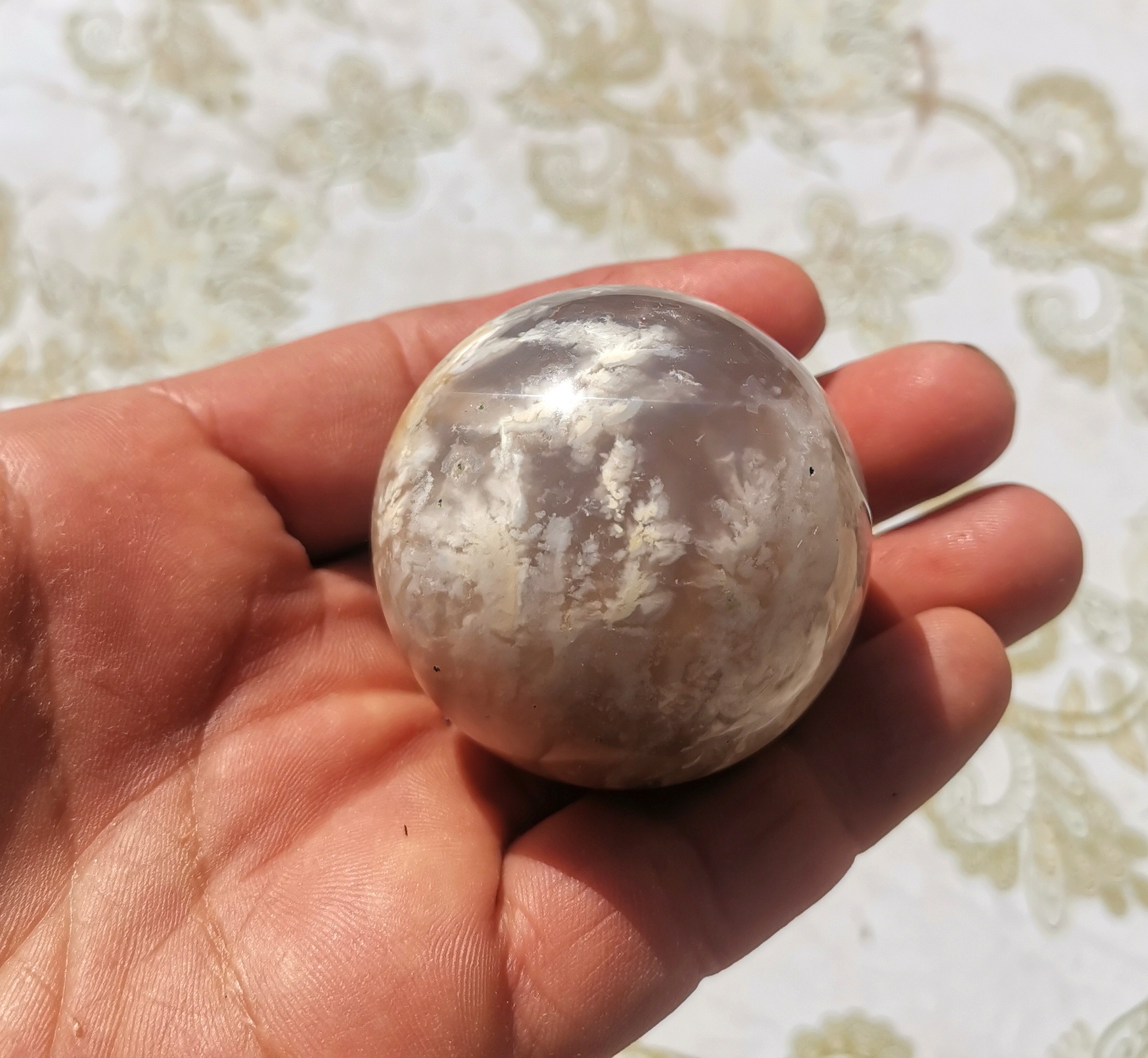 گوی عقیق پرطاووسی