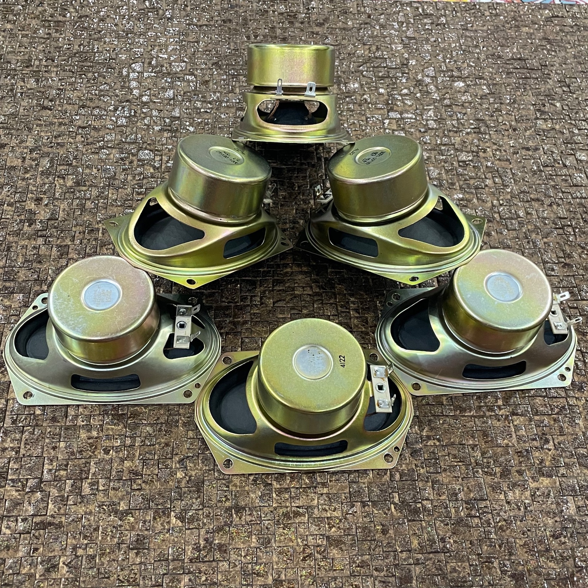 بلندگوی فابریک جیلی GEELY SPEAKER