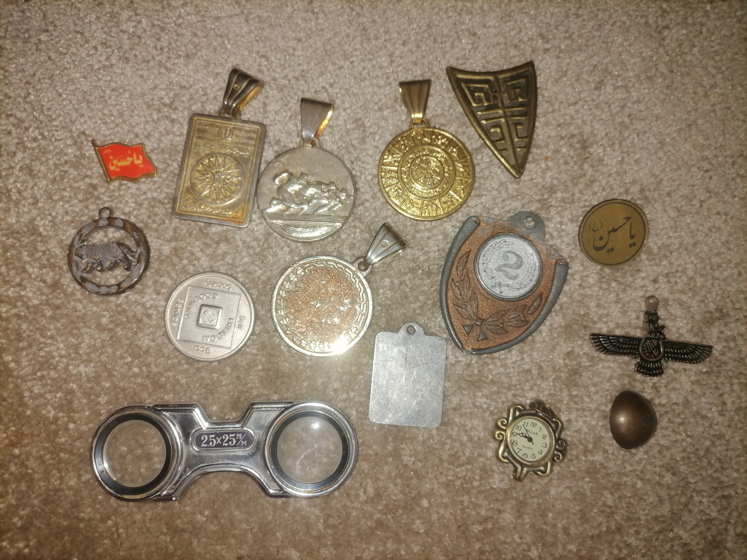 مدال قدیمی زیبا