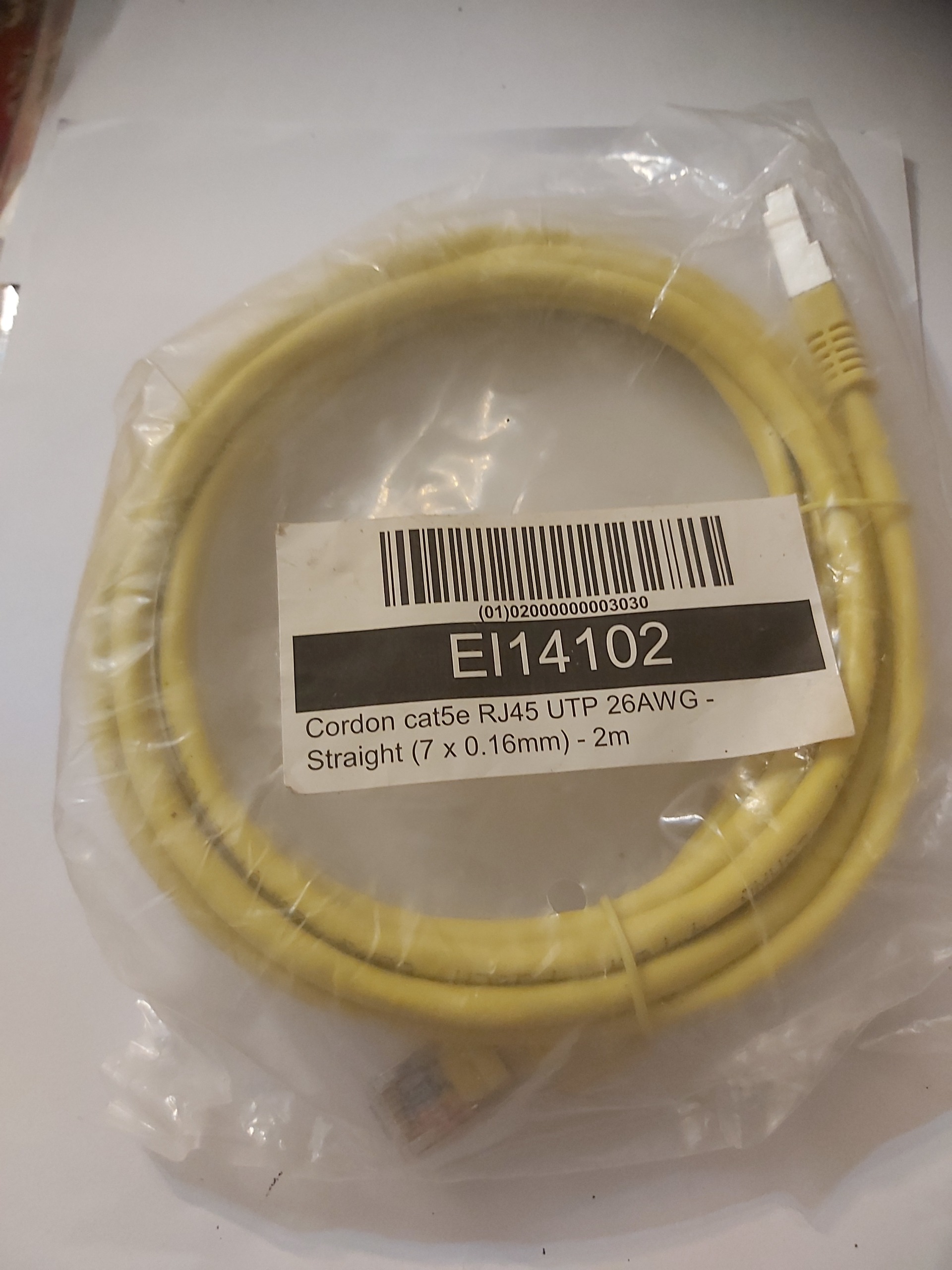 کابل شبکه cat5eاندازه 2 متر